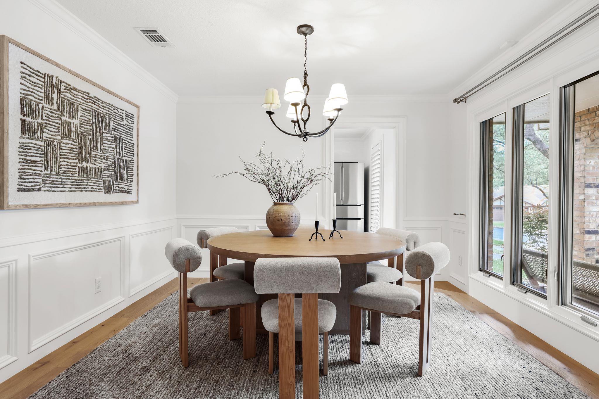 3112 Eanes CIR