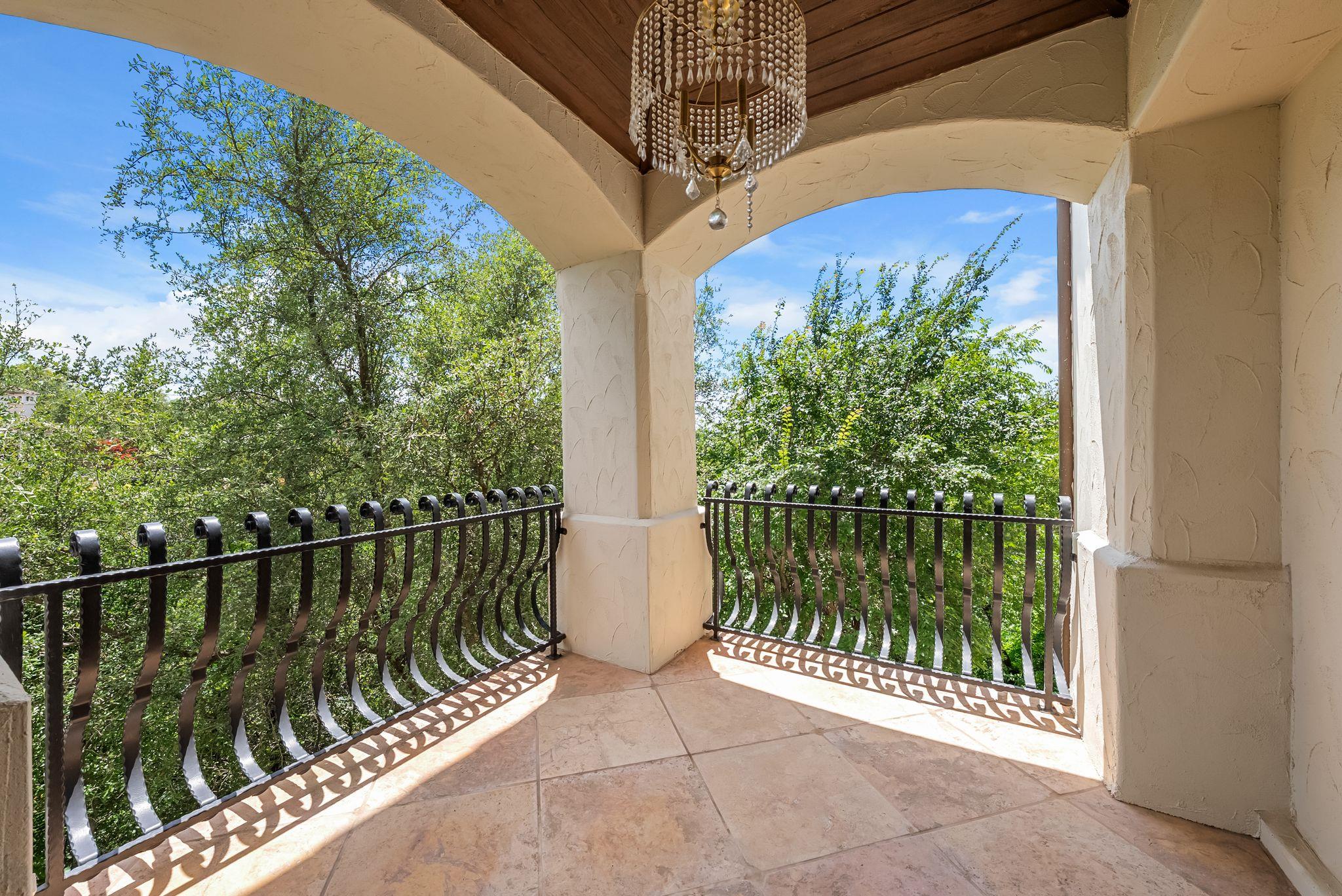 203 Bella Riva DR