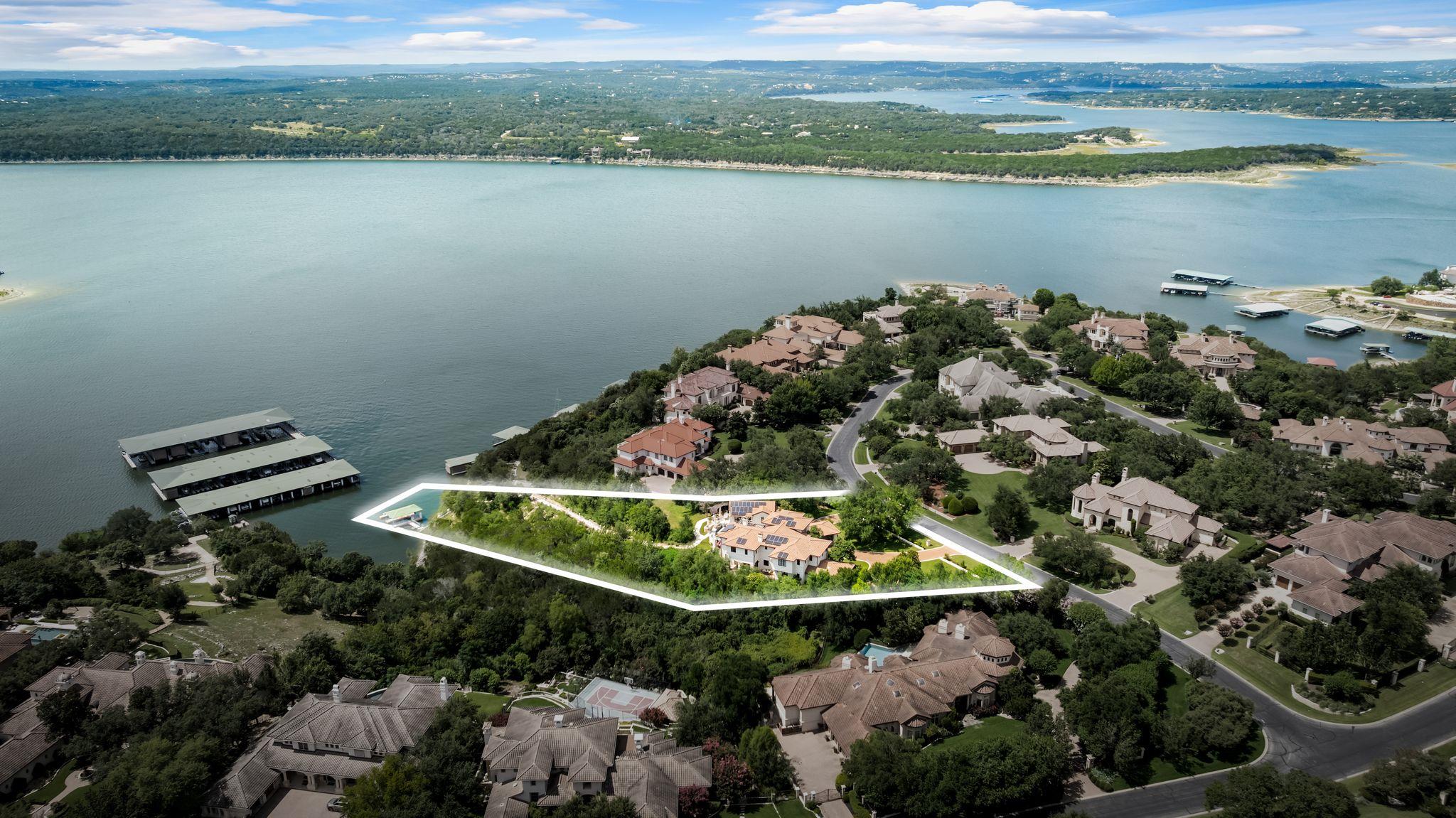 203 Bella Riva DR