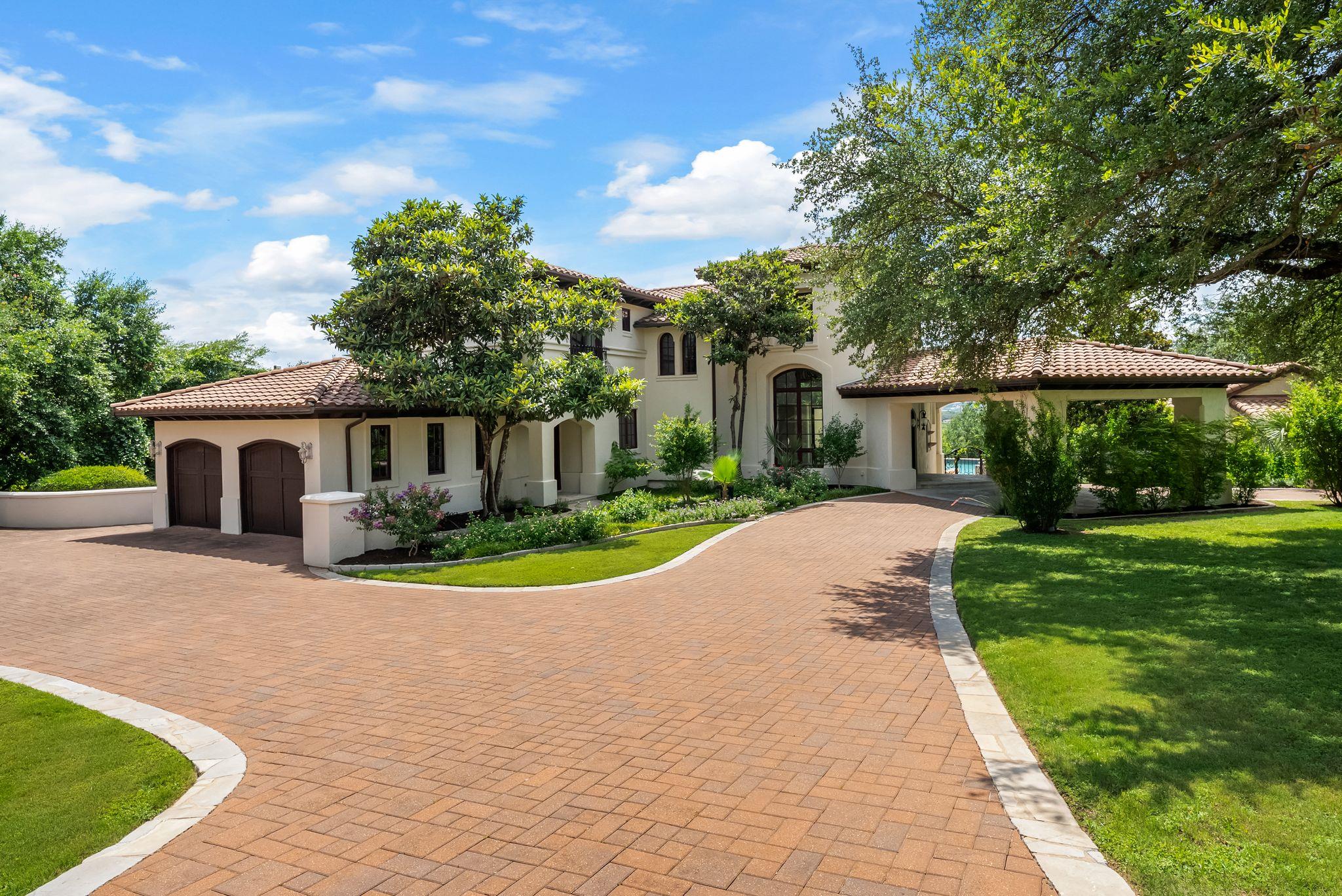 203 Bella Riva DR