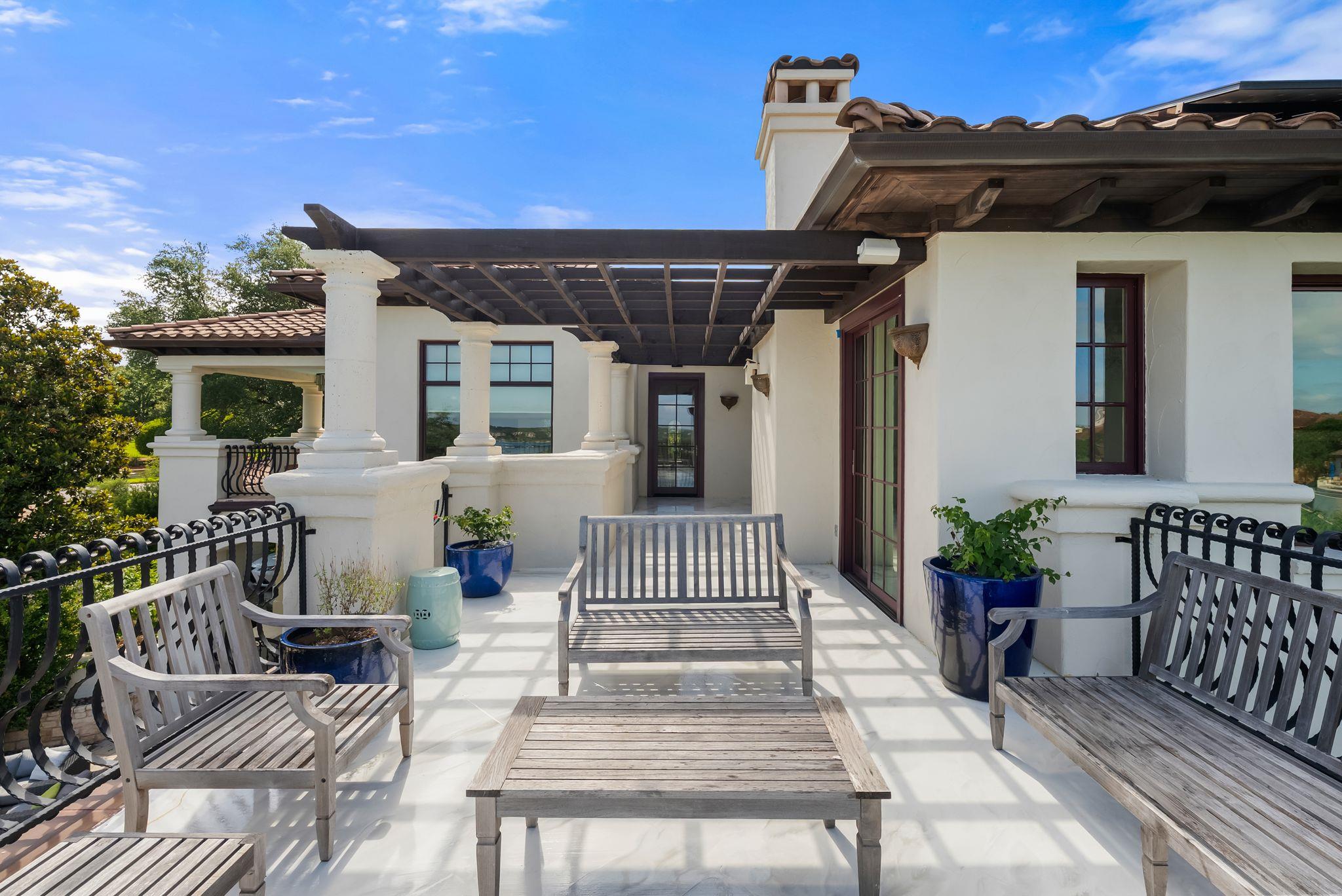 203 Bella Riva DR