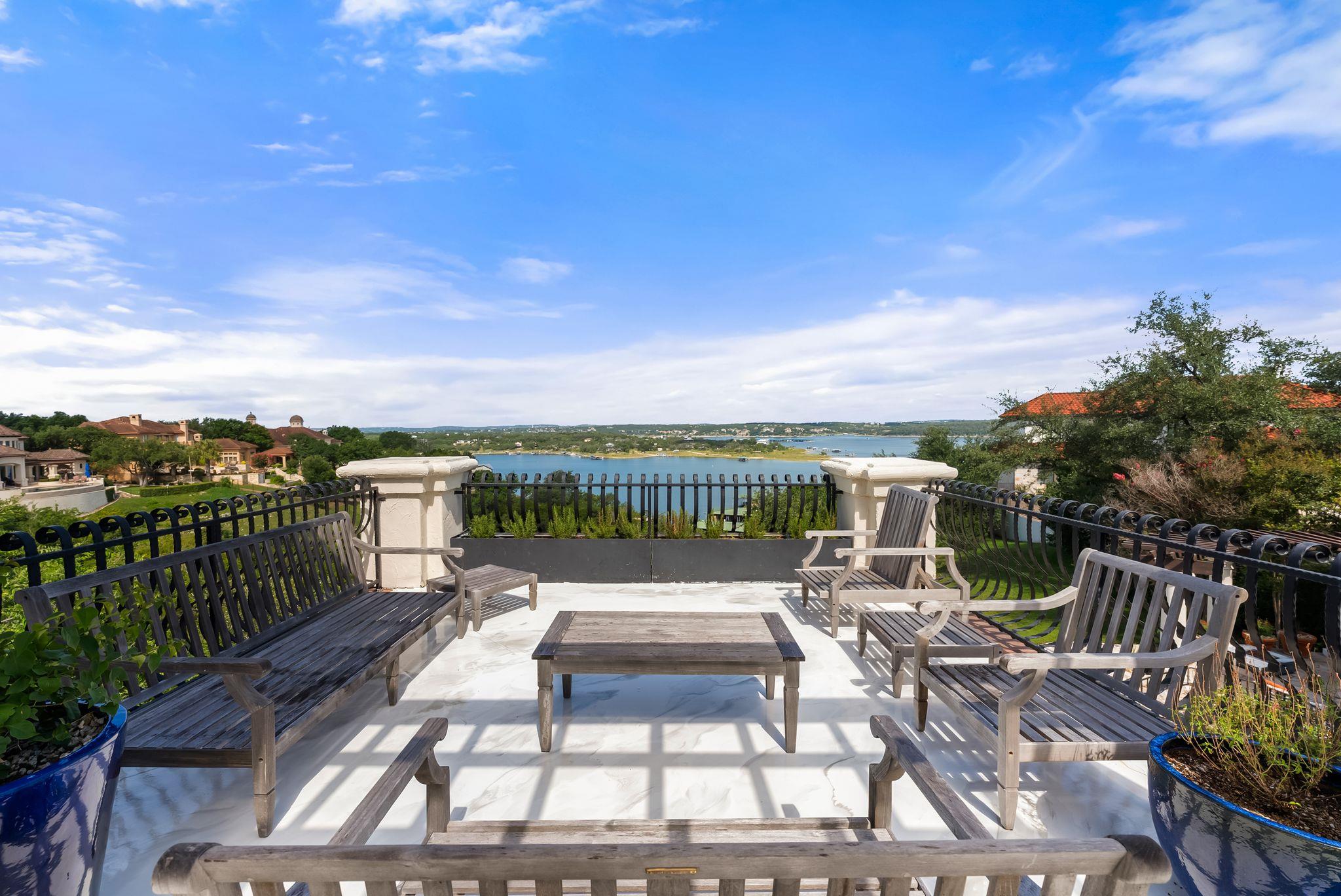 203 Bella Riva DR