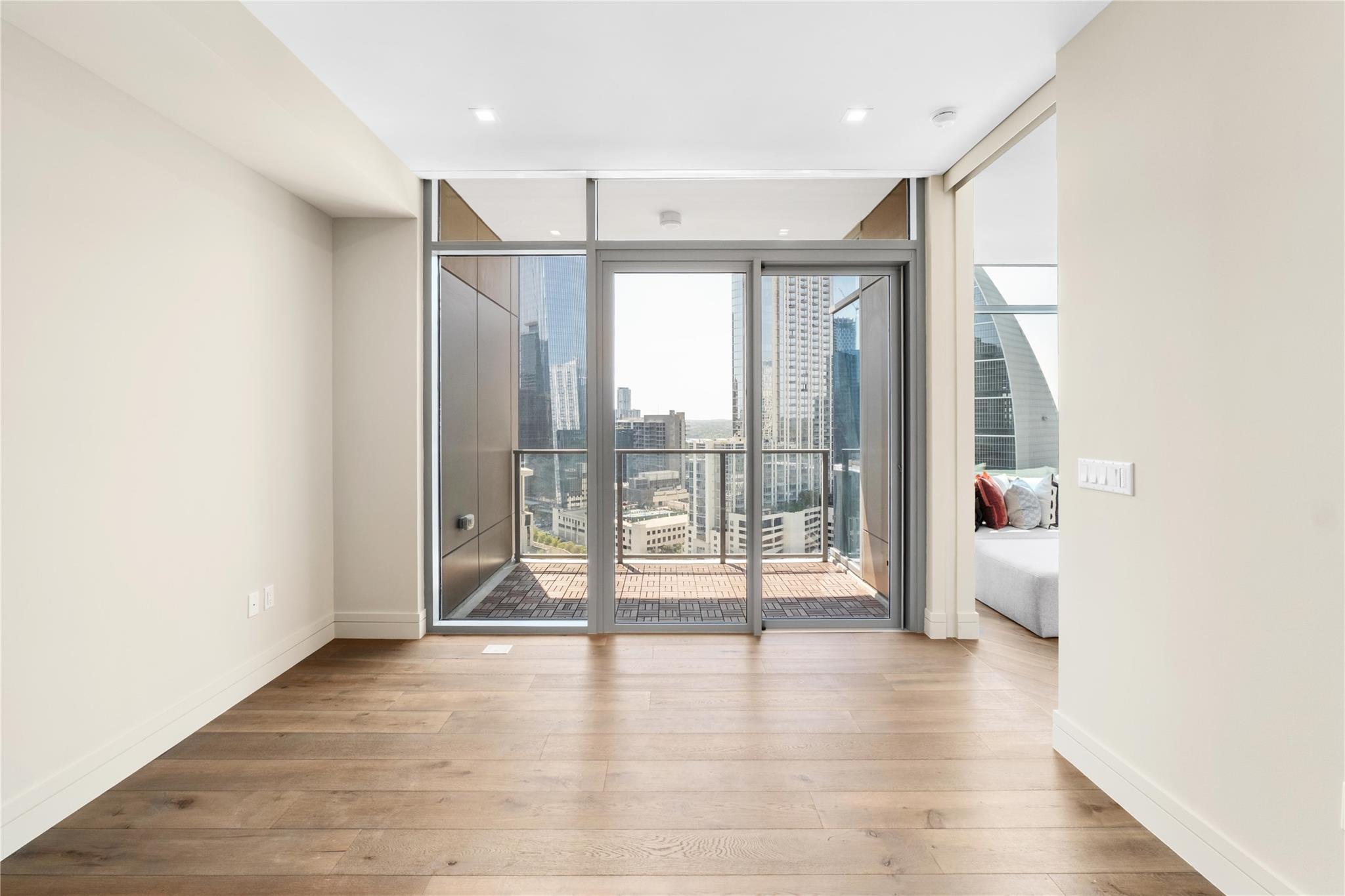 501 West Ave # 2001