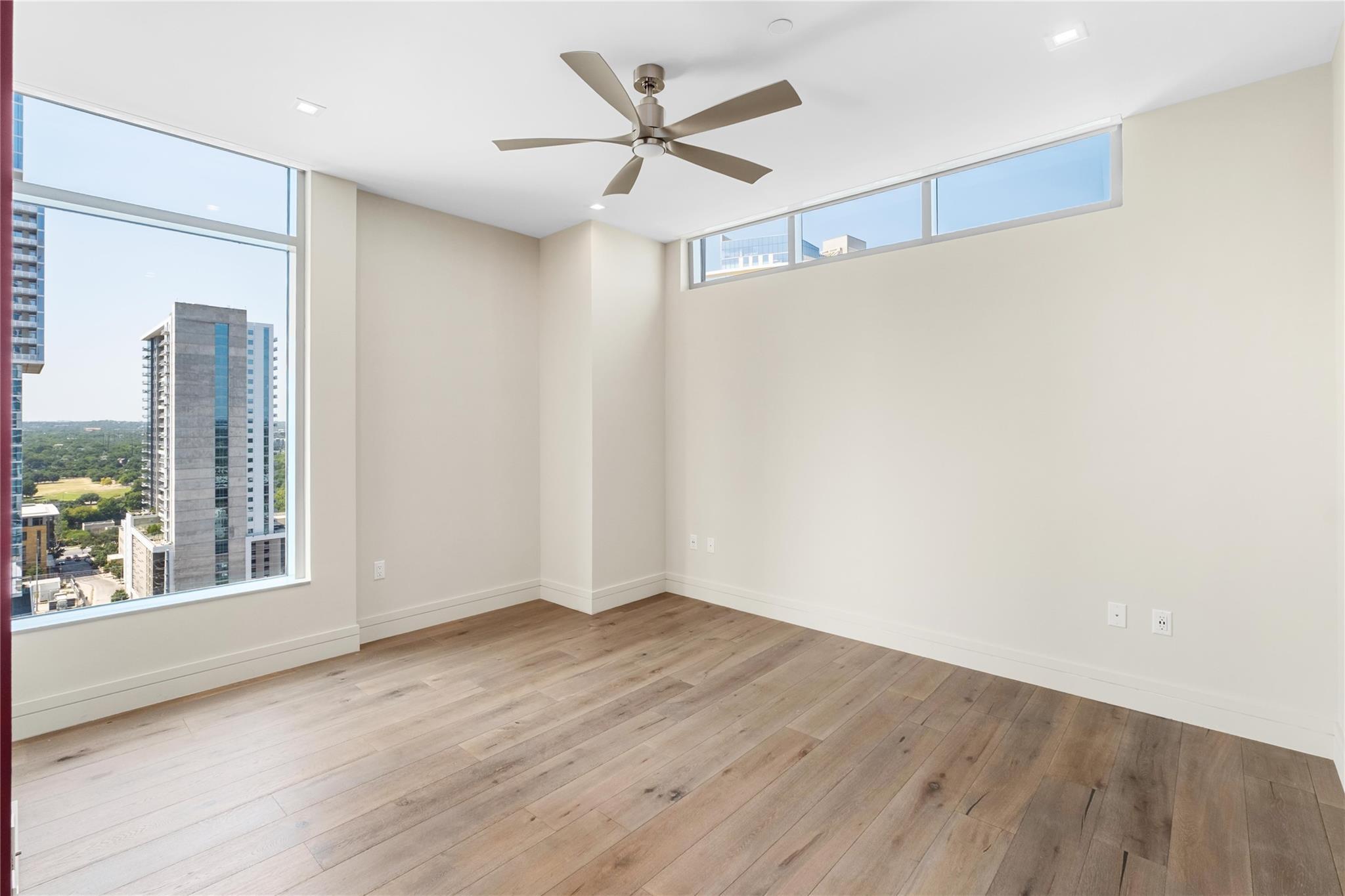 501 West Ave # 2001