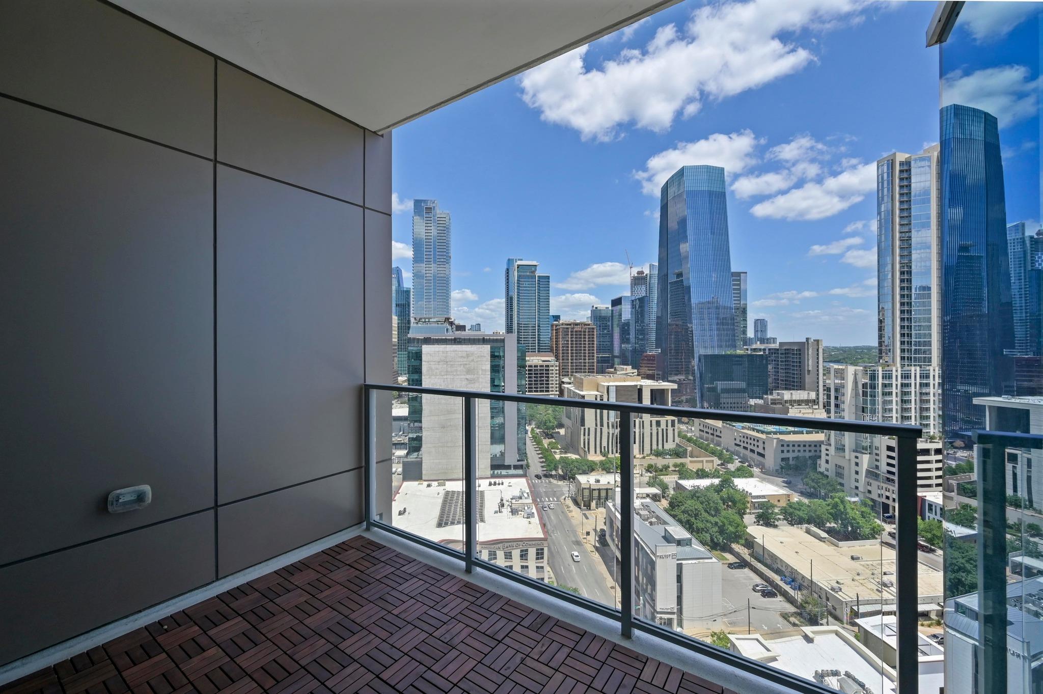 501 West Ave # 2001