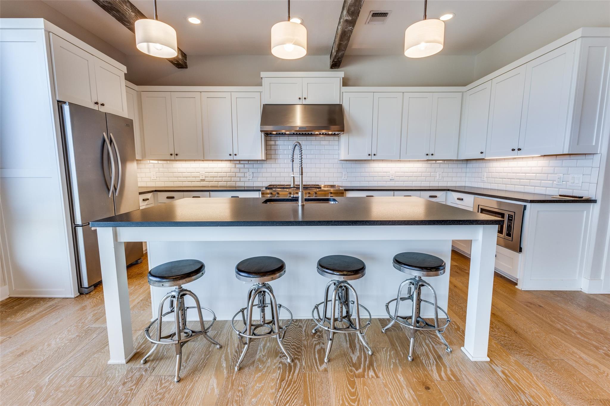 2217 Seabiscuit CV # 107