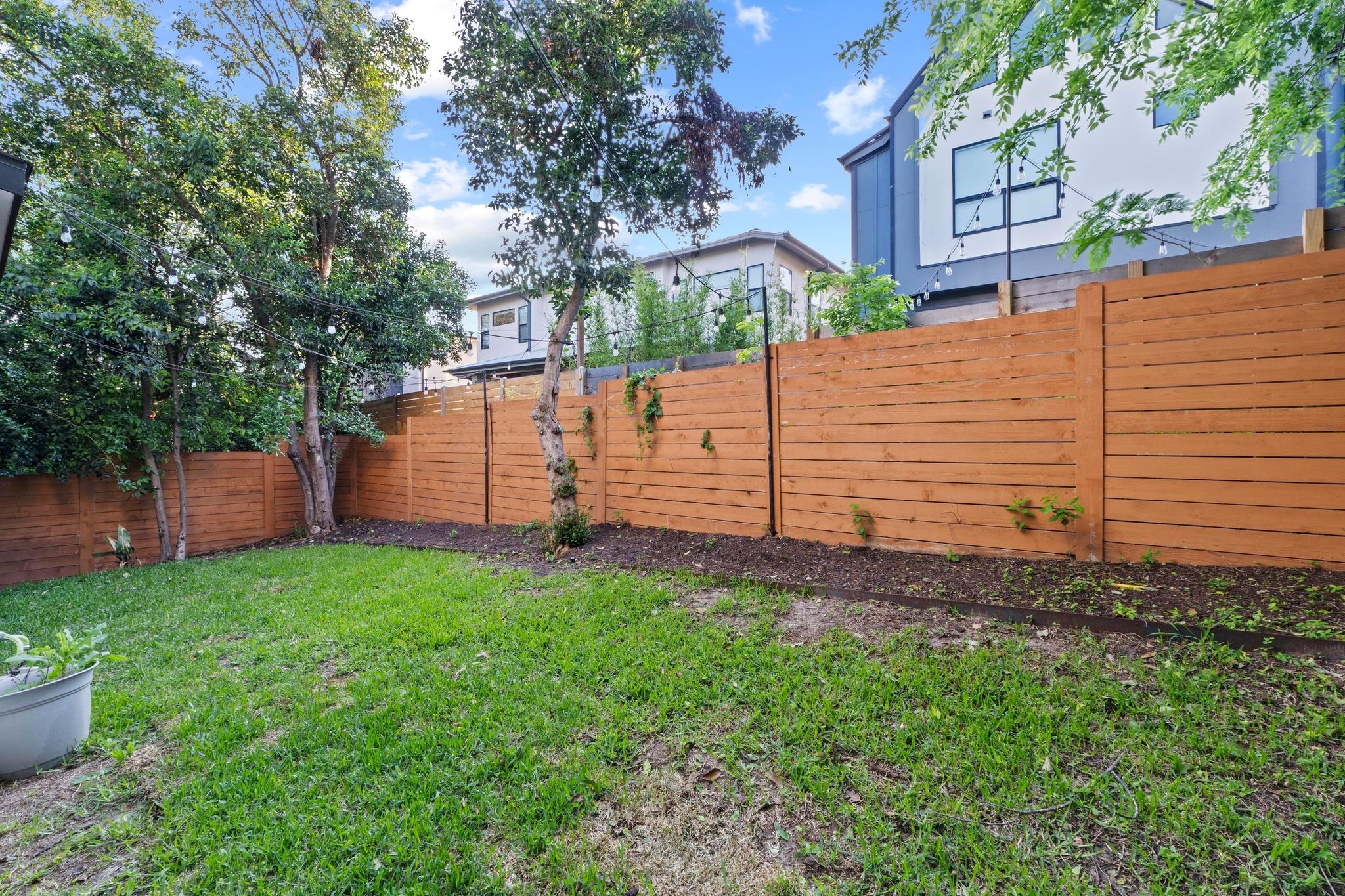 4405 Jinx Ave # 2