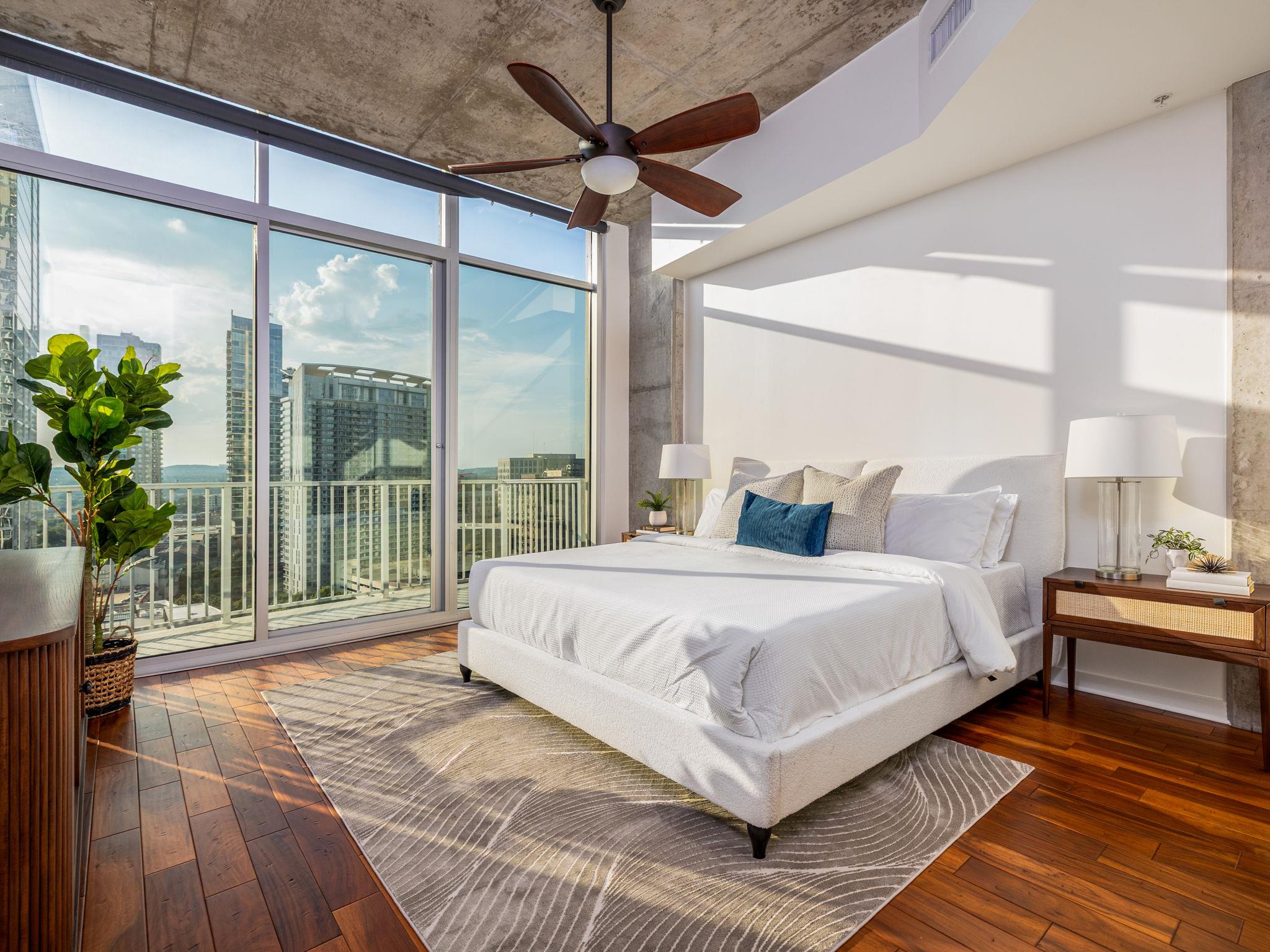 360 Nueces ST # 1612