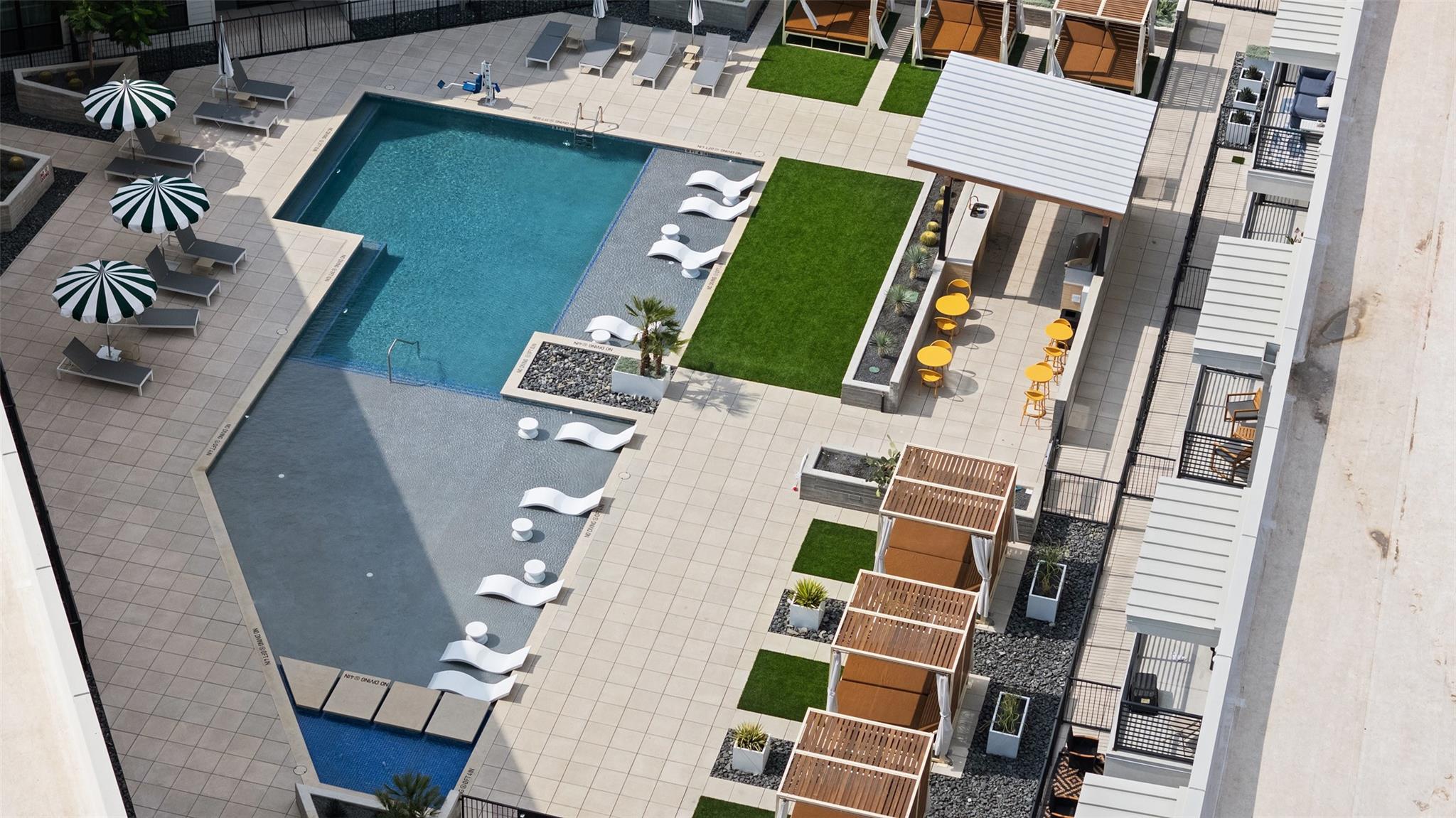 1701 Simond Ave # 206