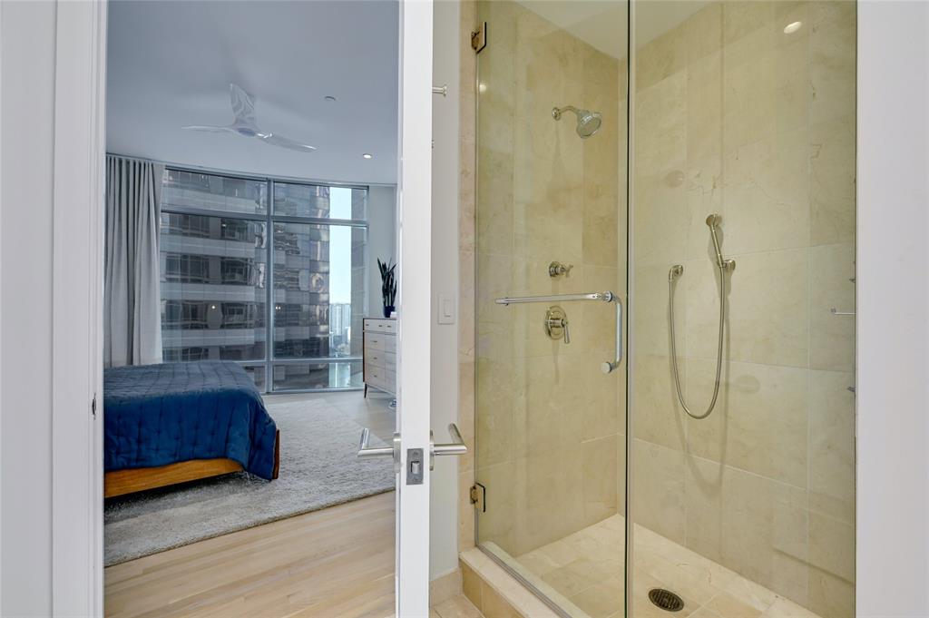 200 Congress Ave Unit: 12AC