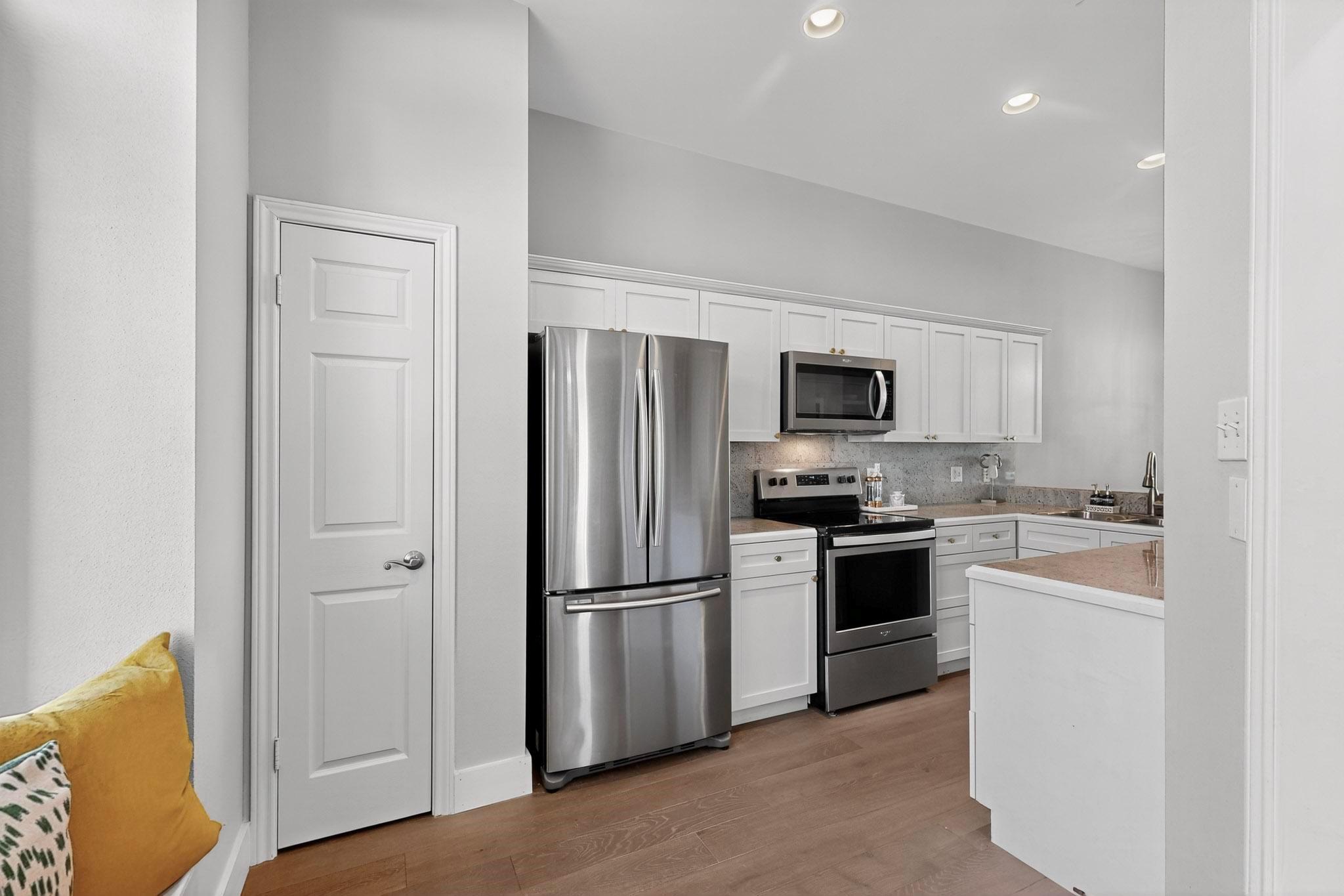 2918 Ranch Road 620 N # T250