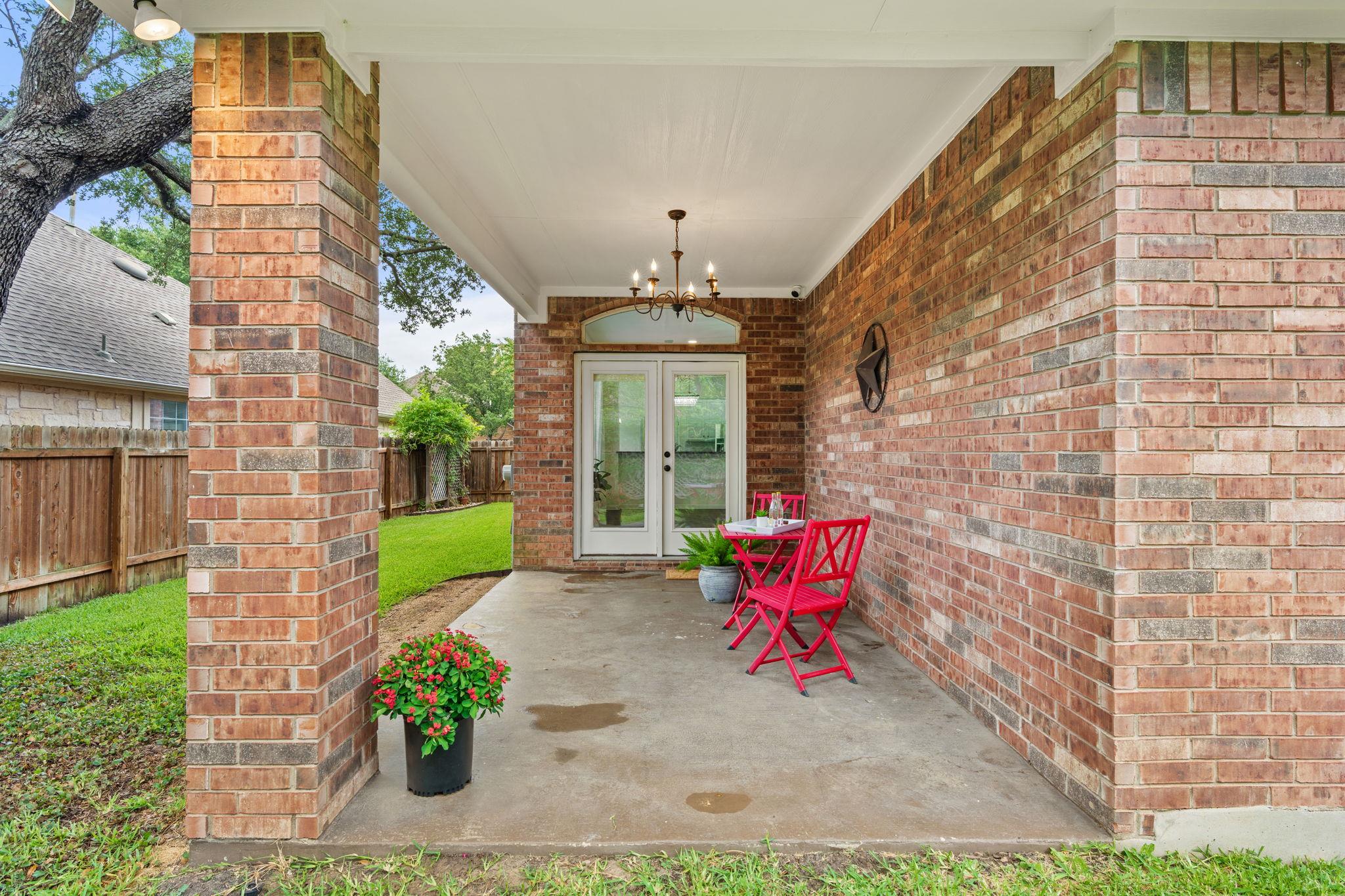 6409 Salcon Cliff DR