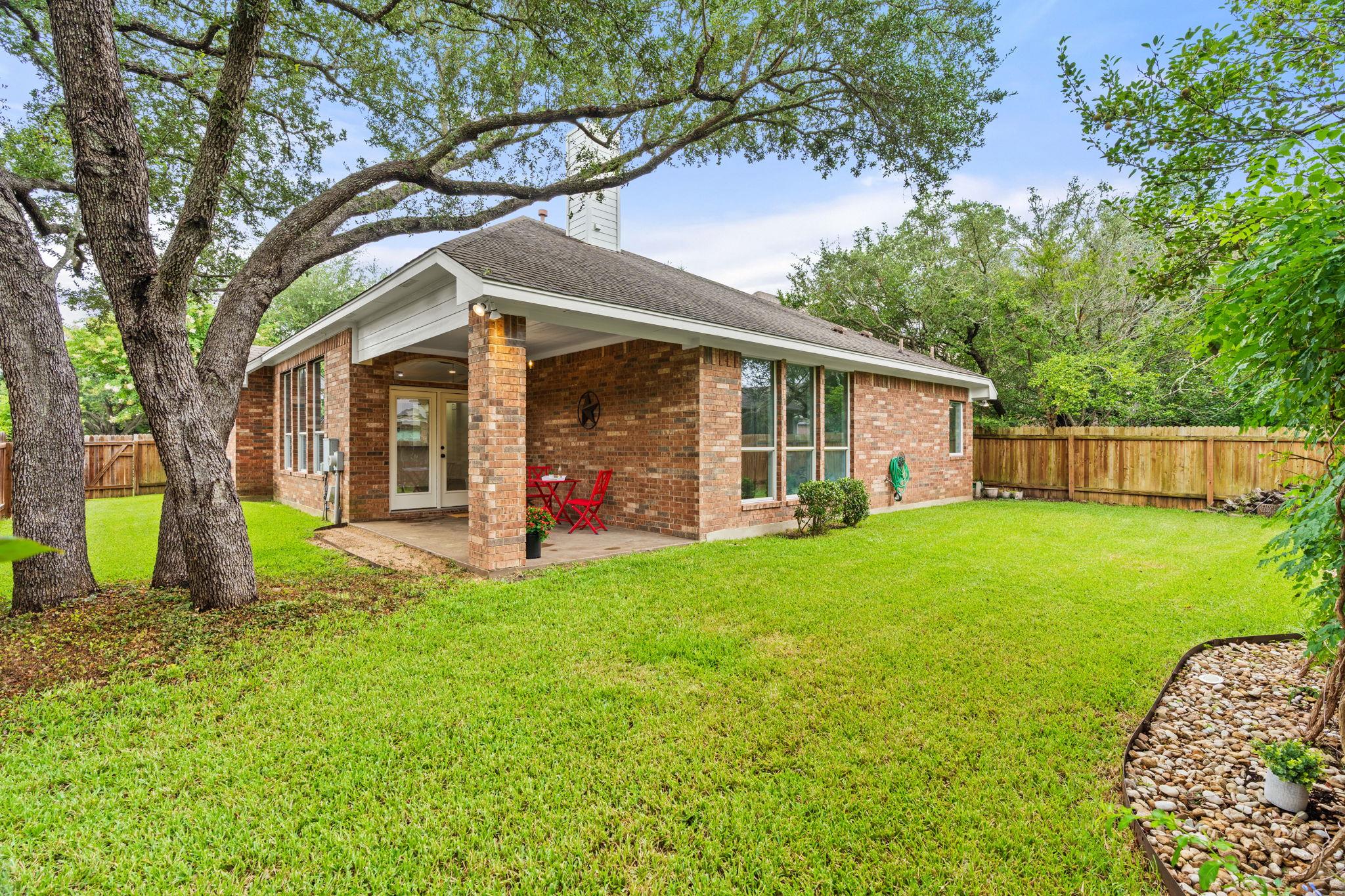 6409 Salcon Cliff DR