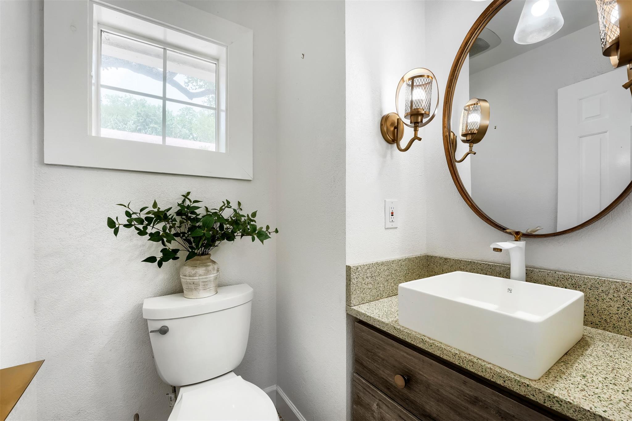 9302 Rolling Oaks TRL