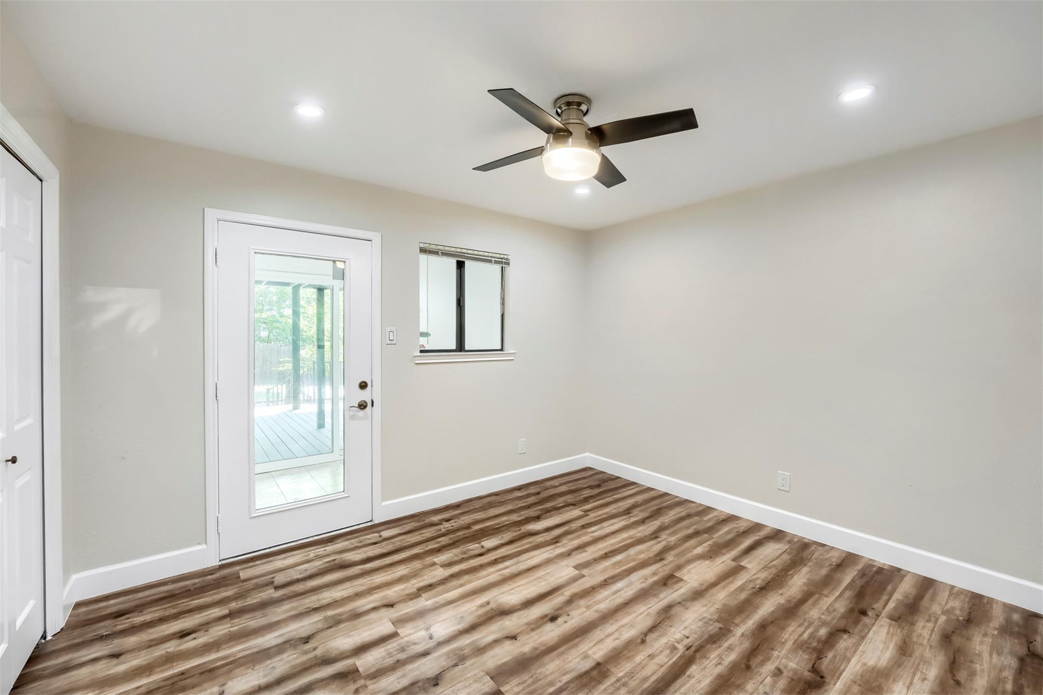 9302 Rolling Oaks TRL