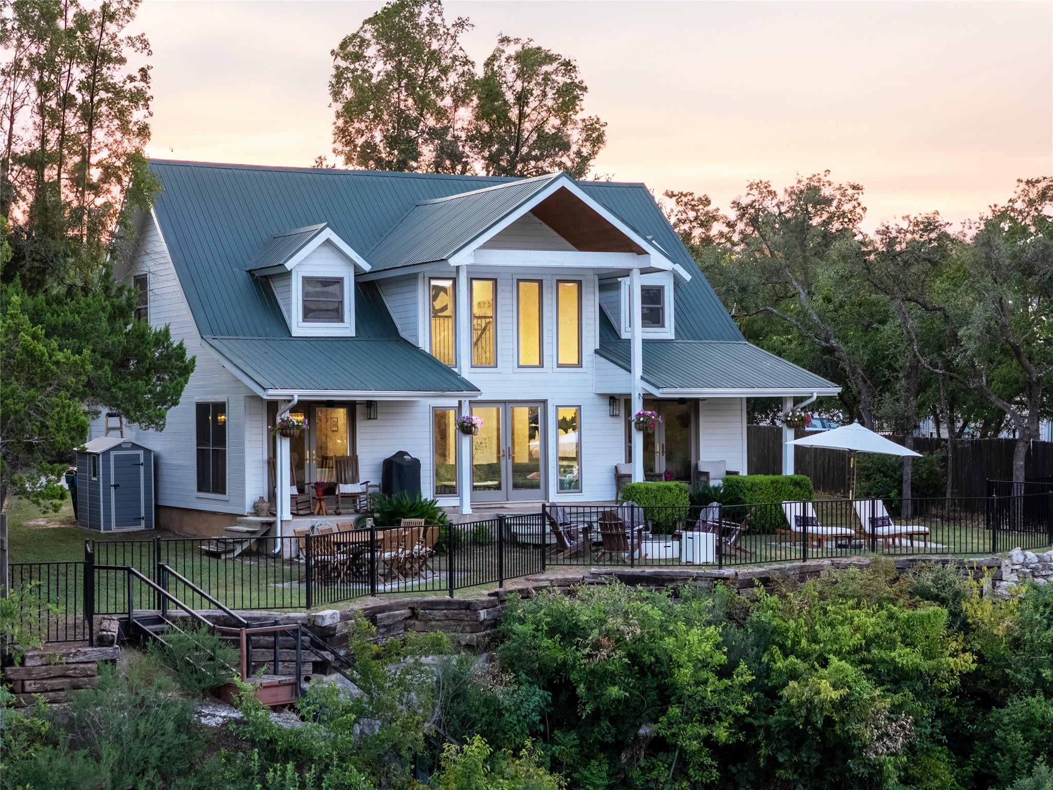 11103 Lakeside DR