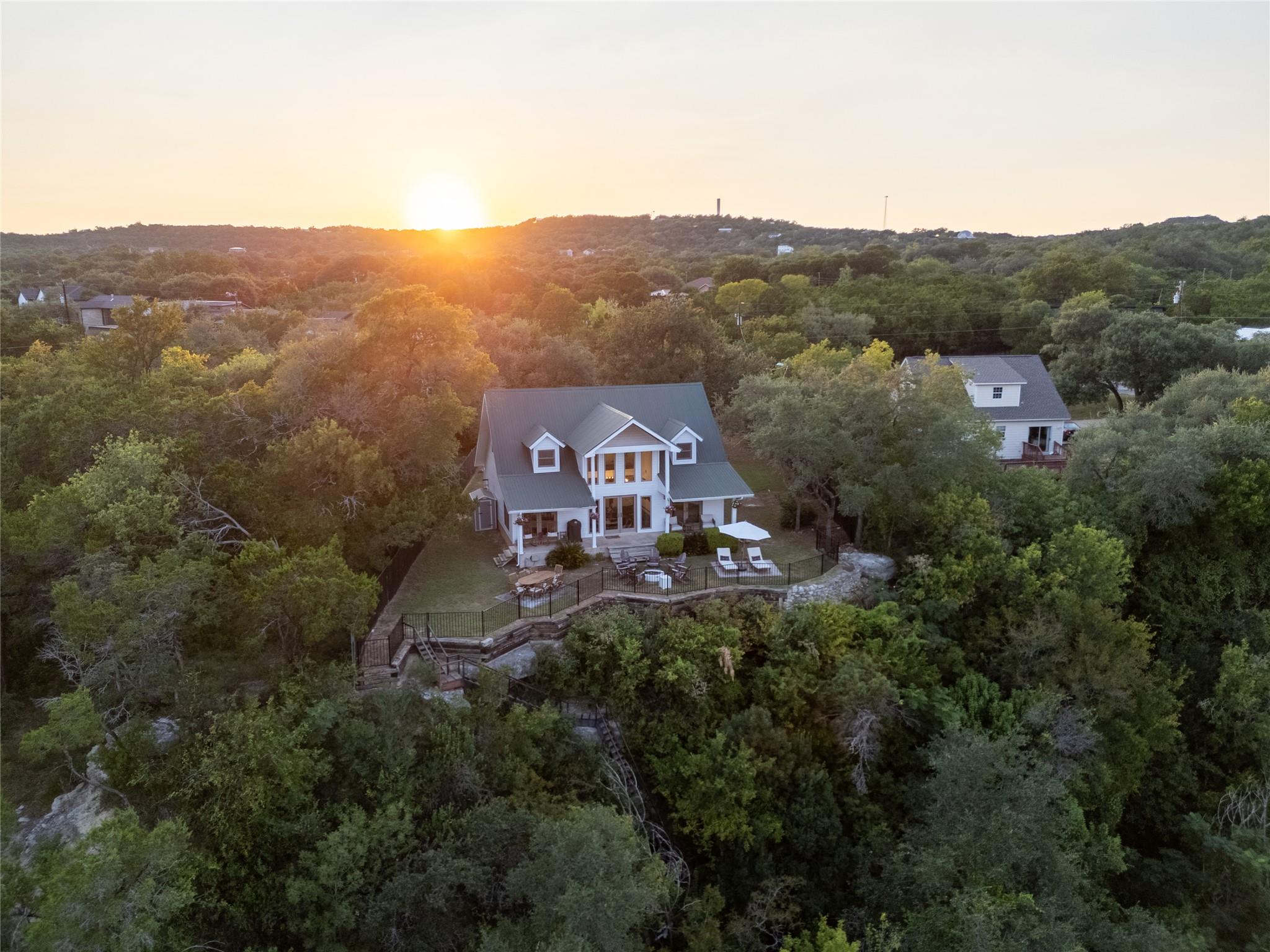 11103 Lakeside DR