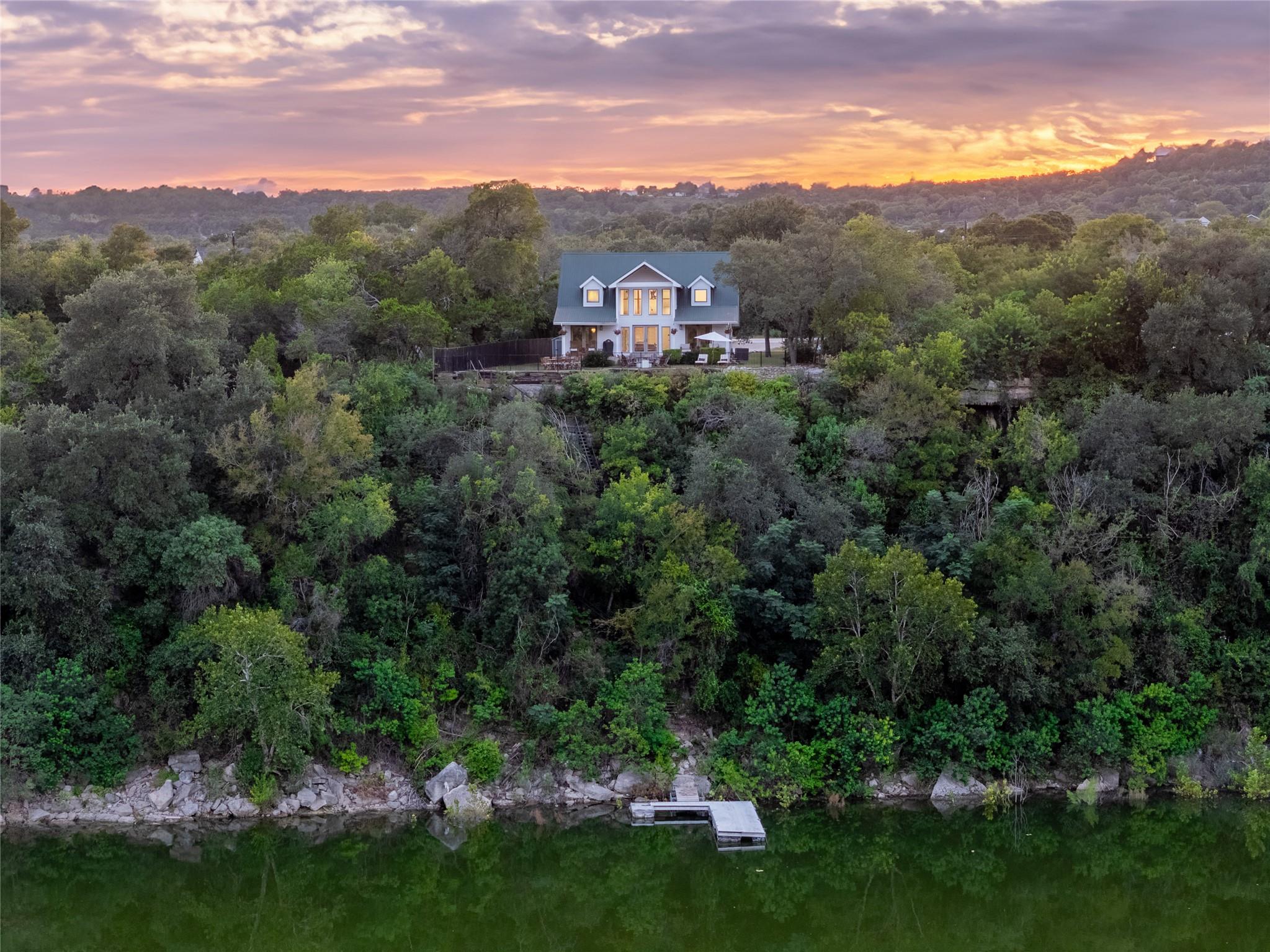 11103 Lakeside DR