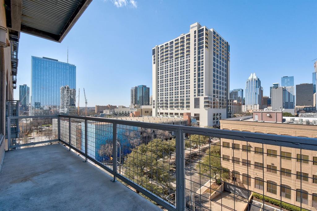 507 Sabine ST # 601