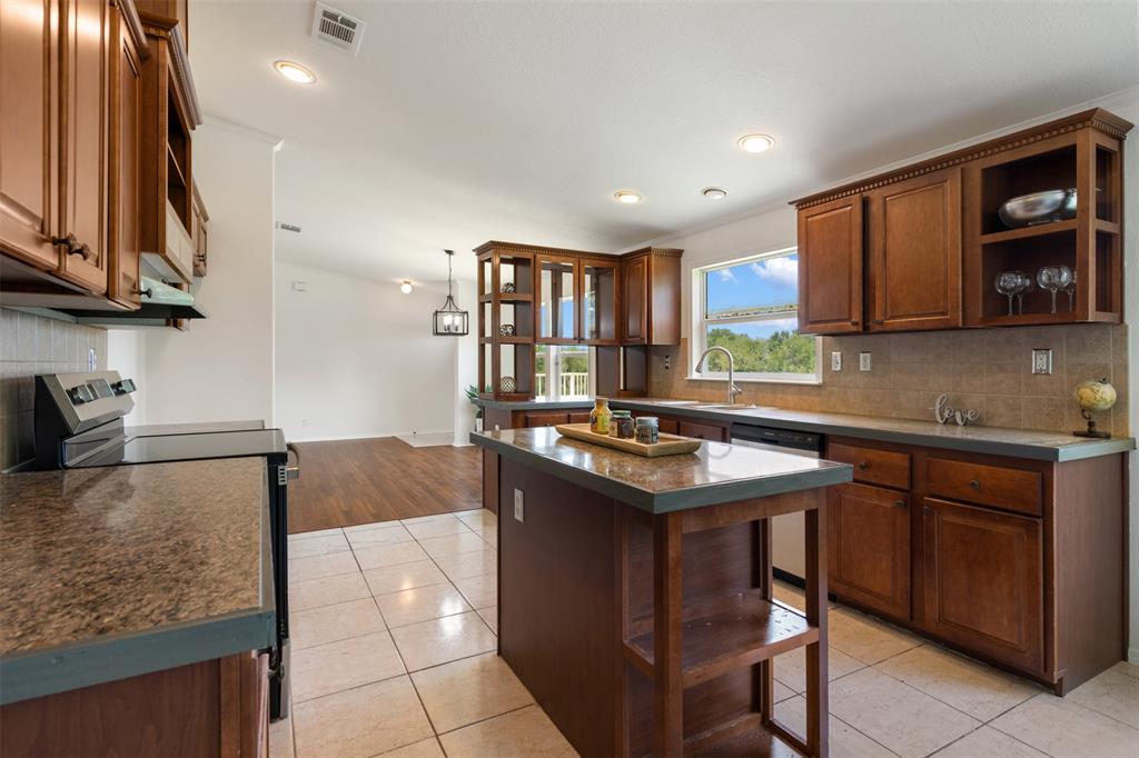 349 Youngs Prairie RD