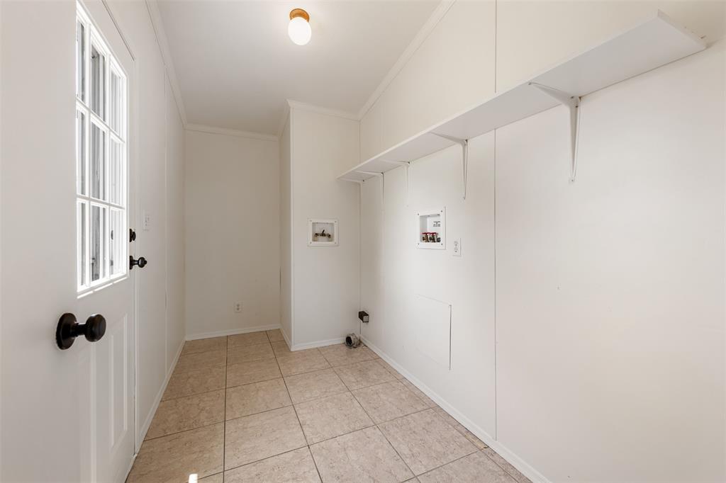 349 Youngs Prairie RD