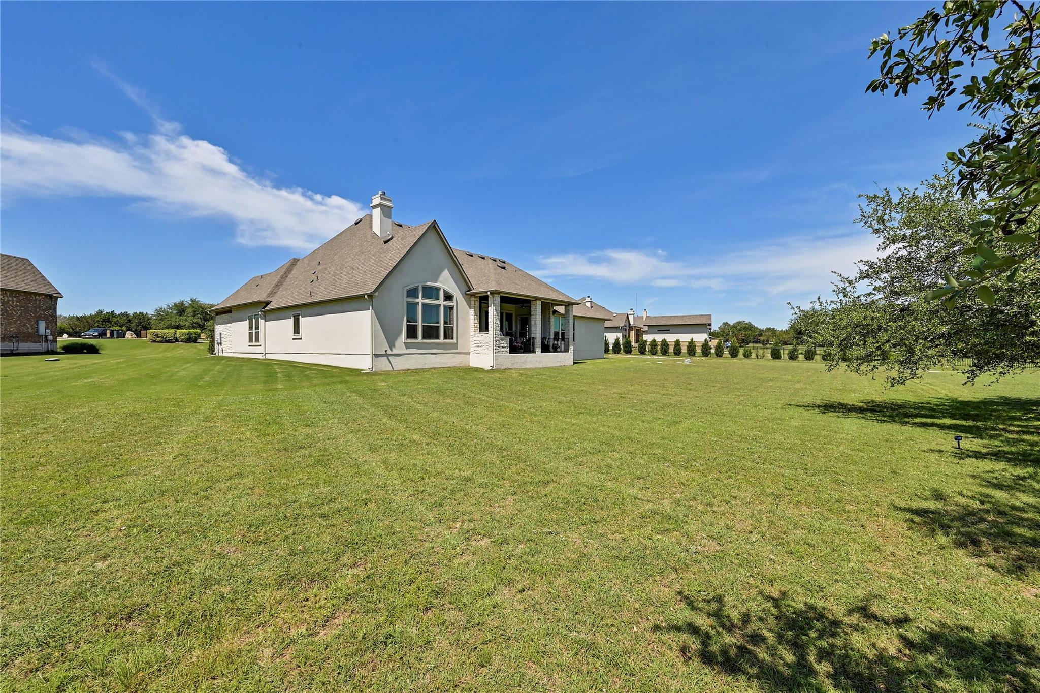 121 Buffalo Speedway DR