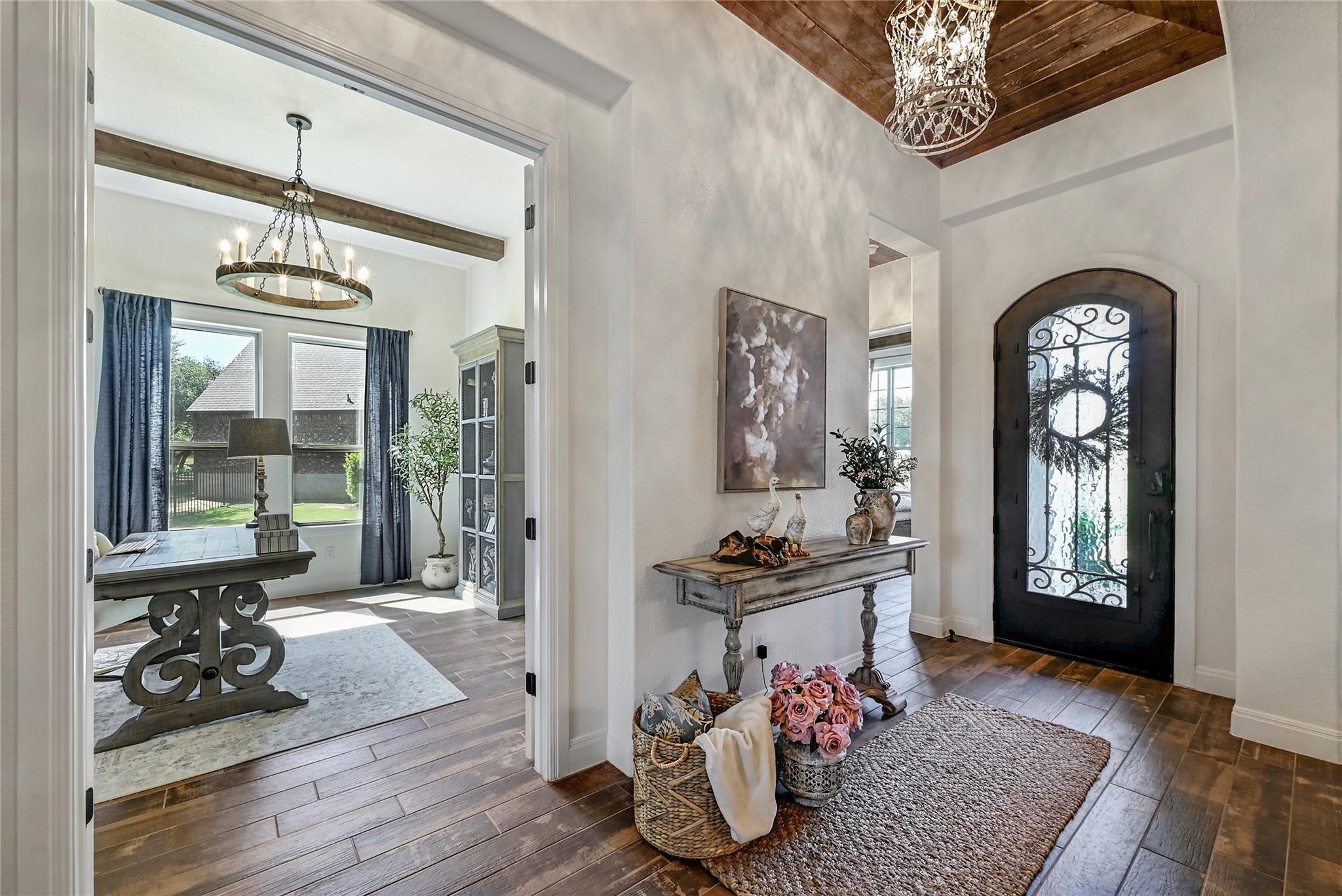 121 Buffalo Speedway DR