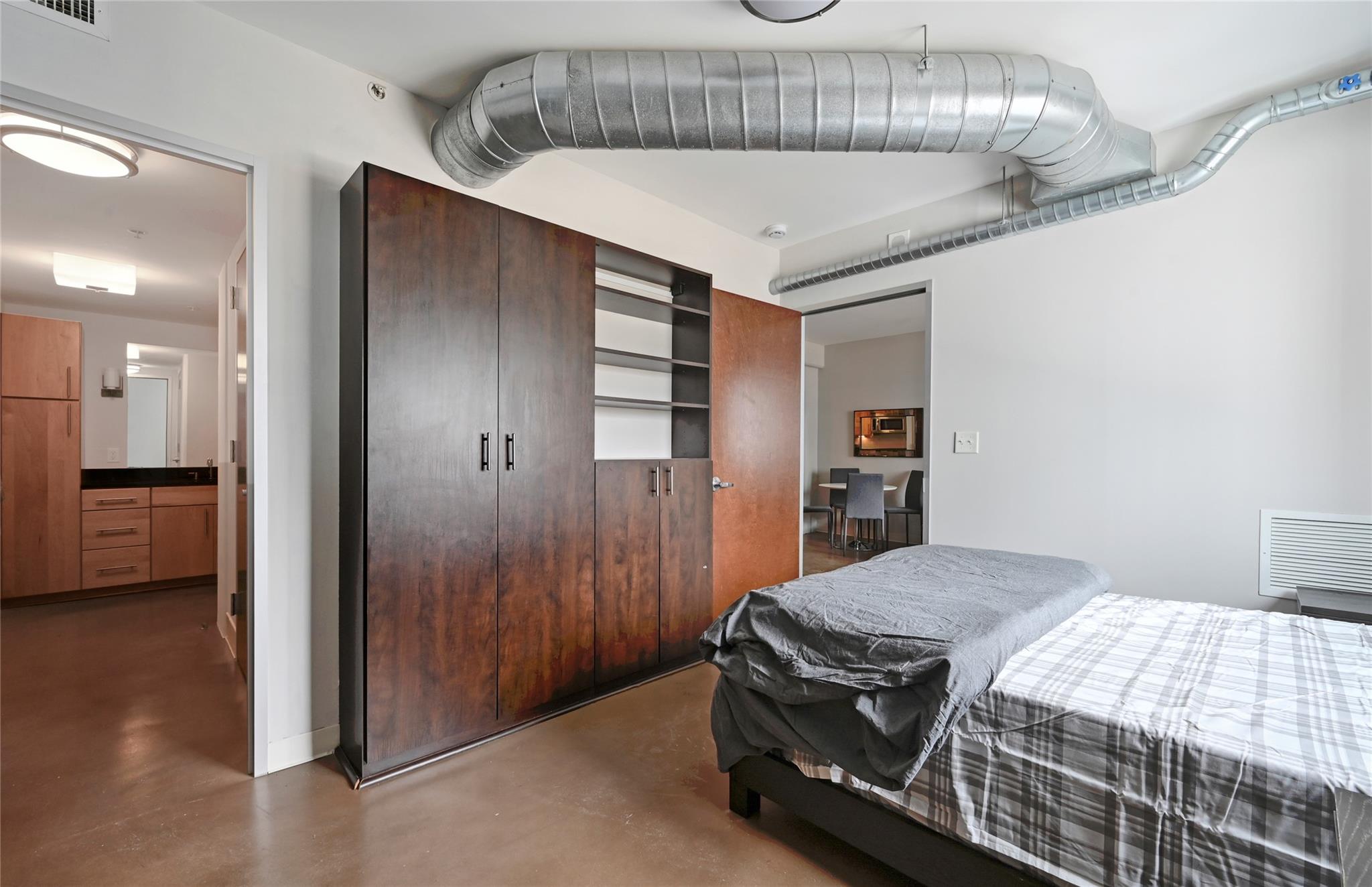 800 Brazos ST # 1111