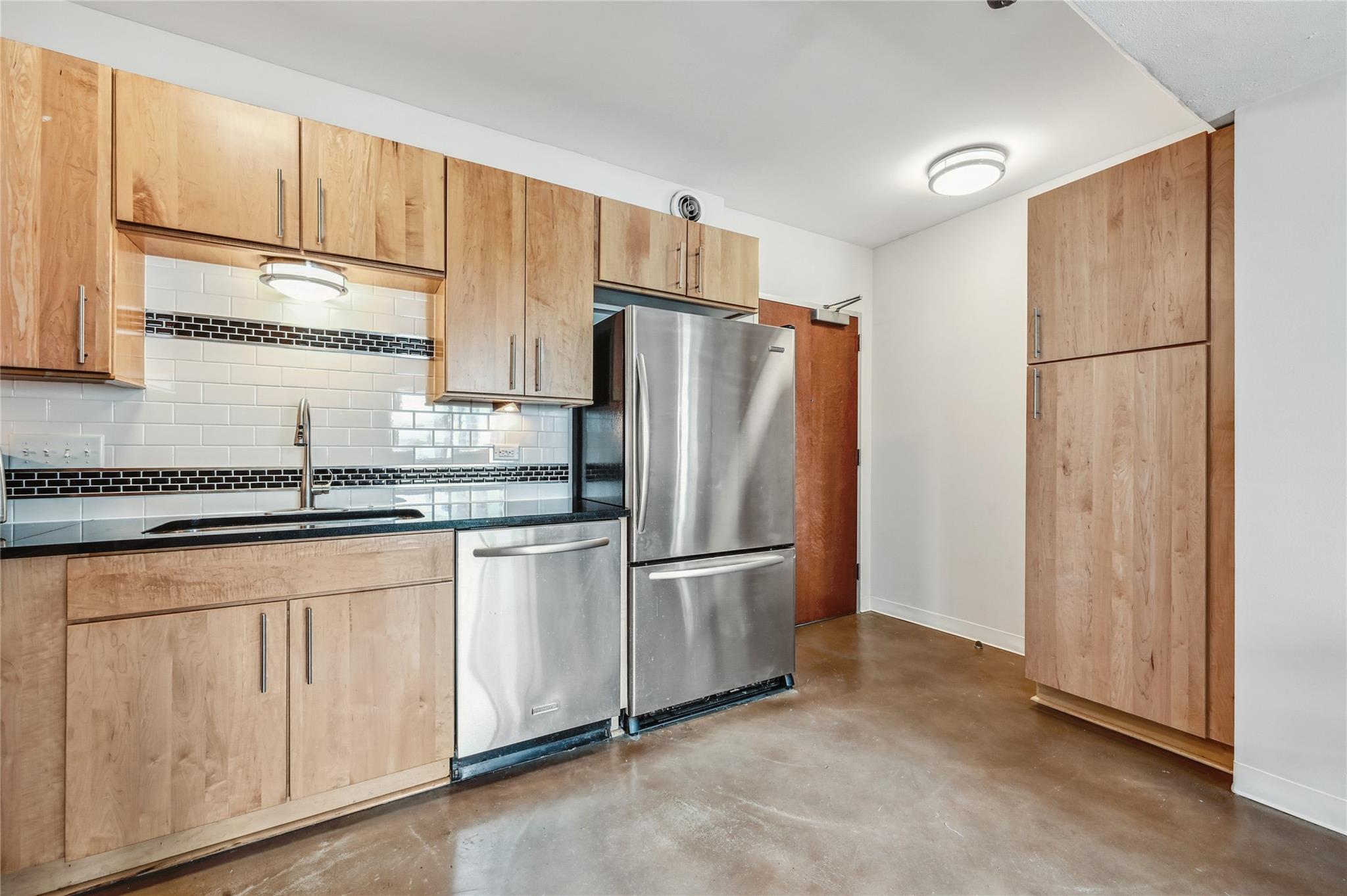 800 Brazos ST # 1111