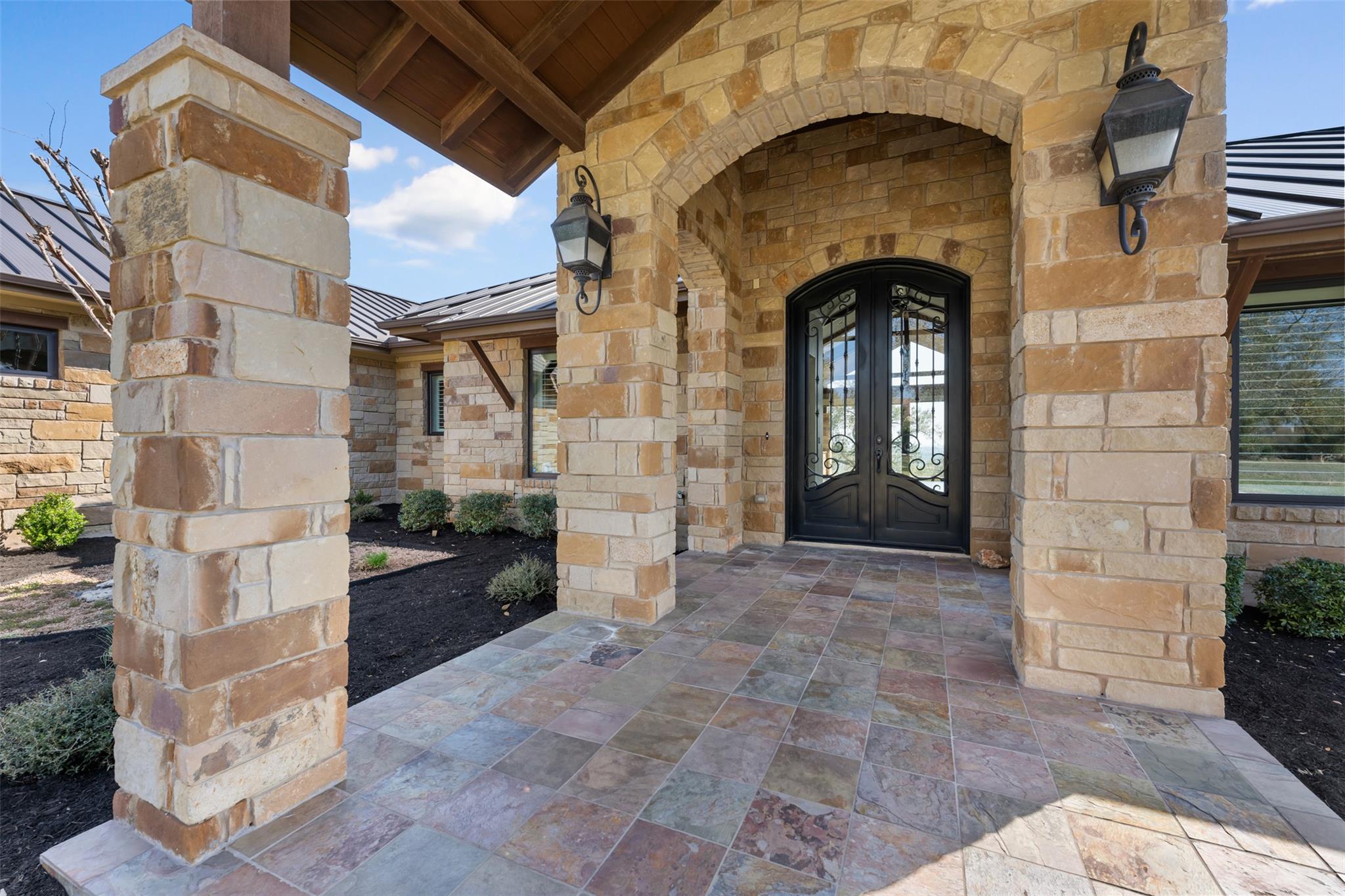 8040 Carlton Ridge CV
