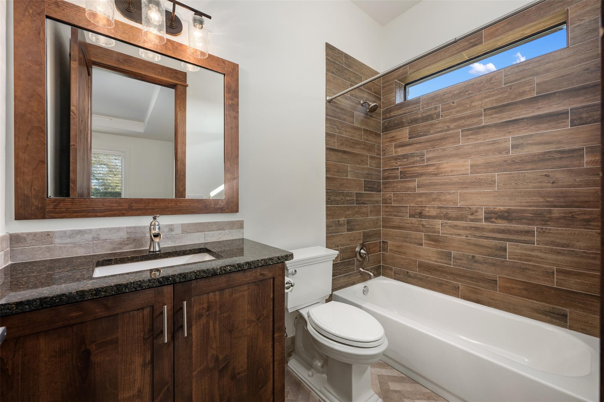 8040 Carlton Ridge CV