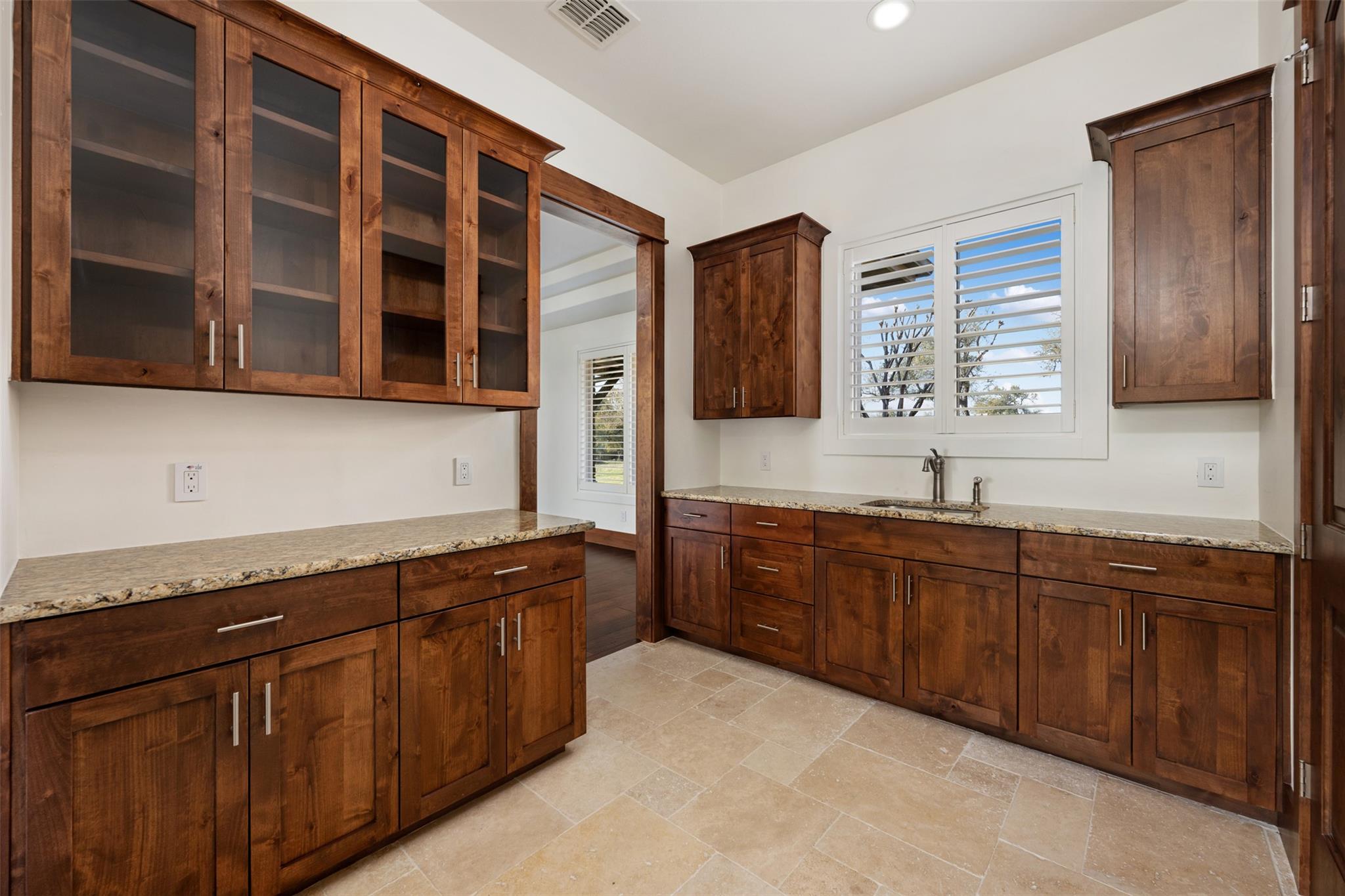 8040 Carlton Ridge CV