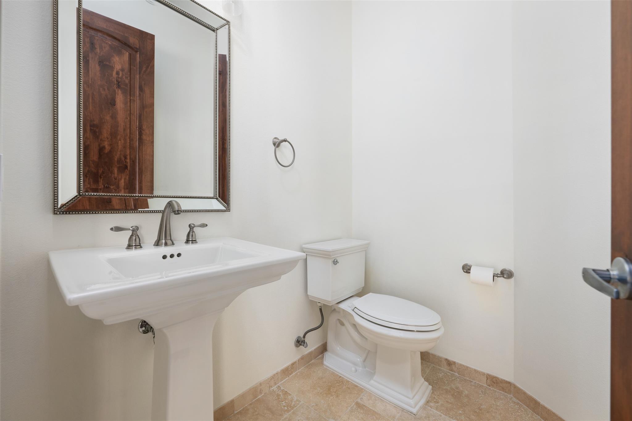8040 Carlton Ridge CV