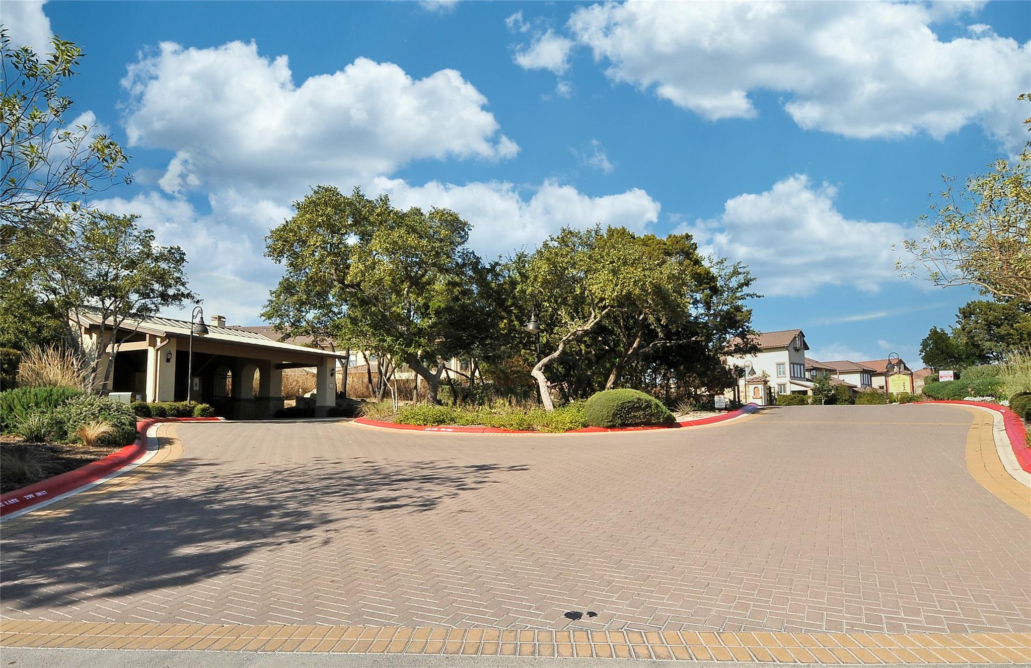 7800 Southwest PKWY # 1612