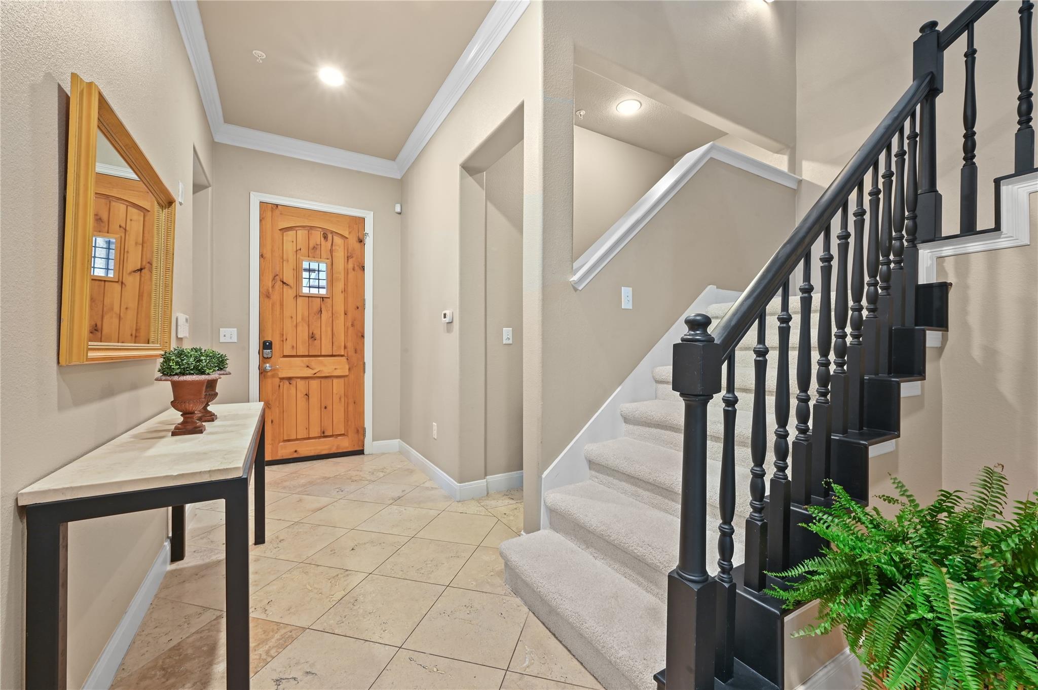 7800 Southwest PKWY # 1612