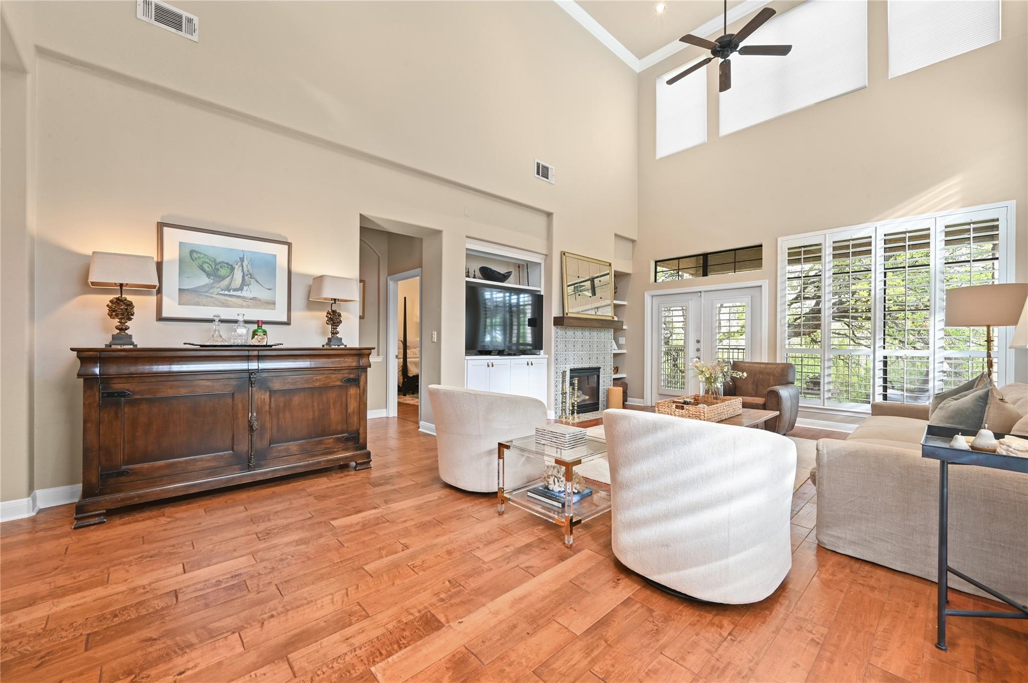 7800 Southwest PKWY # 1612