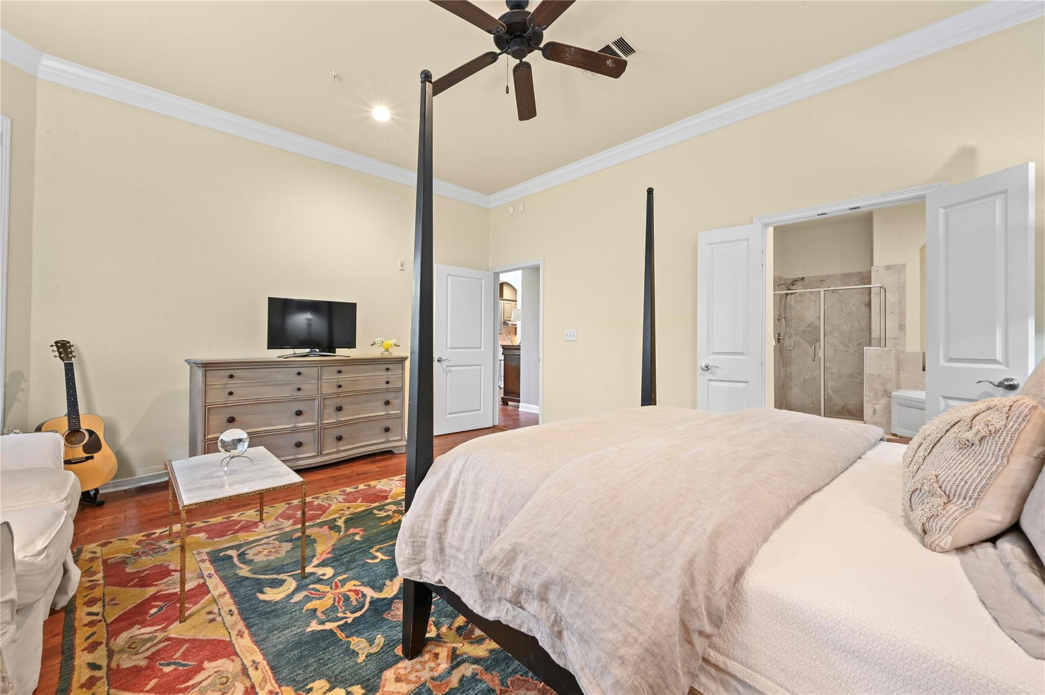 7800 Southwest PKWY # 1612