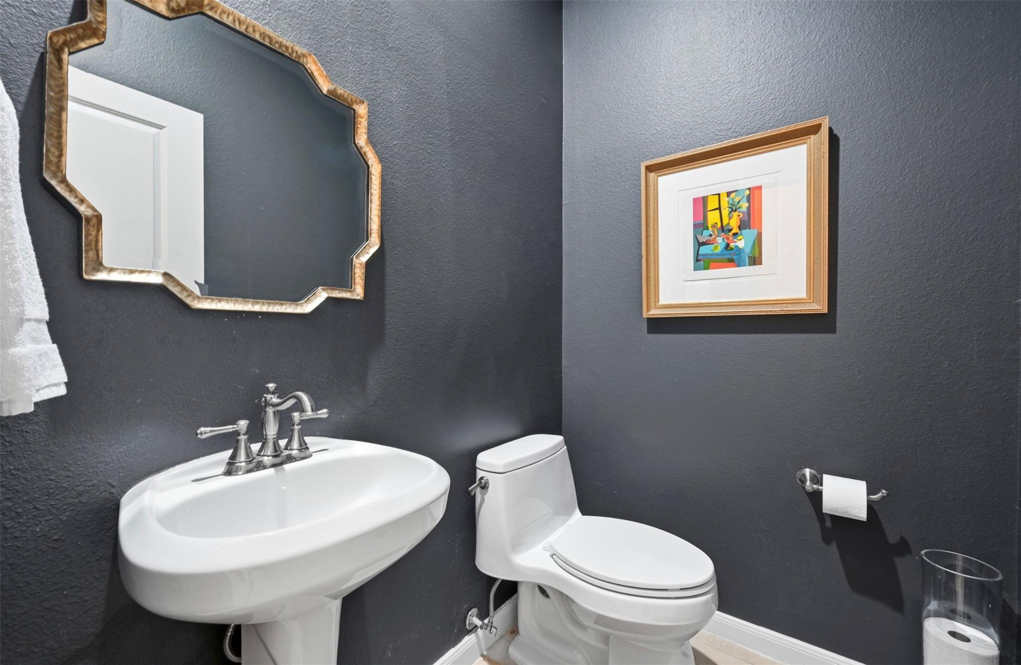 7800 Southwest PKWY # 1612