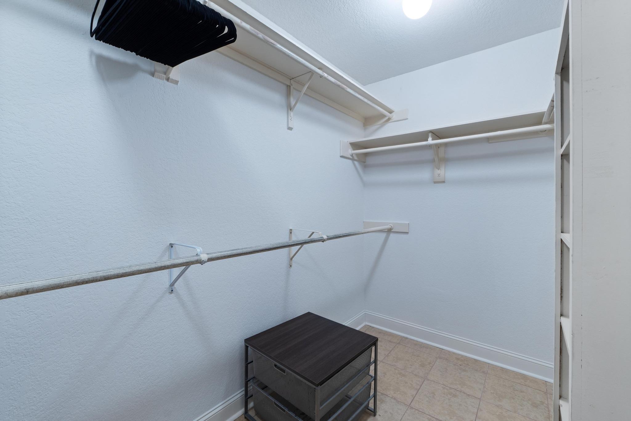 4711 Spicewood Springs RD # 226 Unit: 5-226