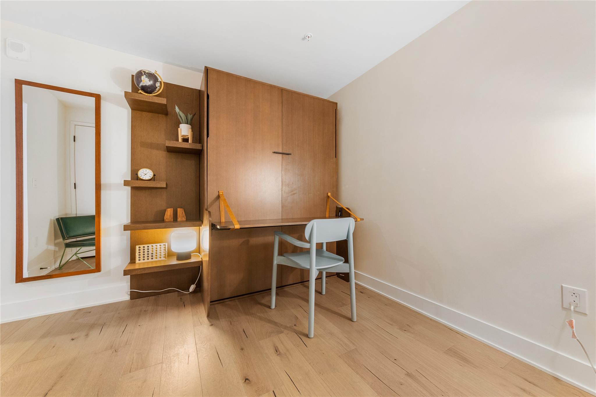 48 East Ave # 2211