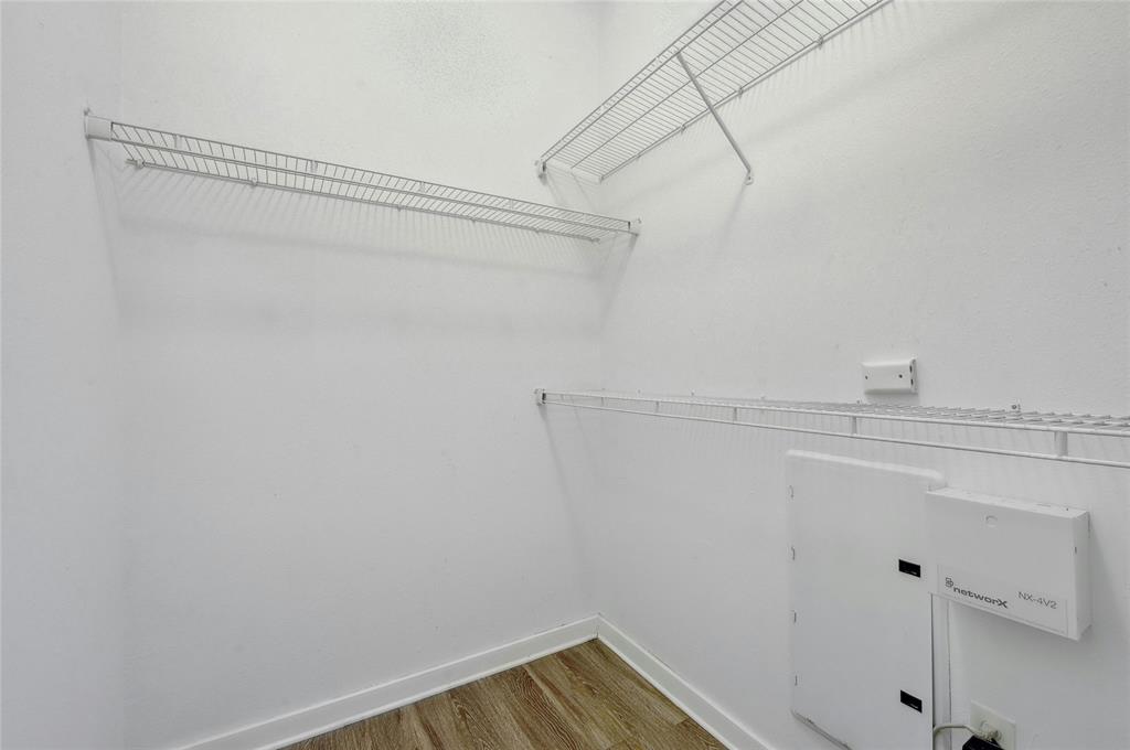 1900 Barton Springs RD # 1042