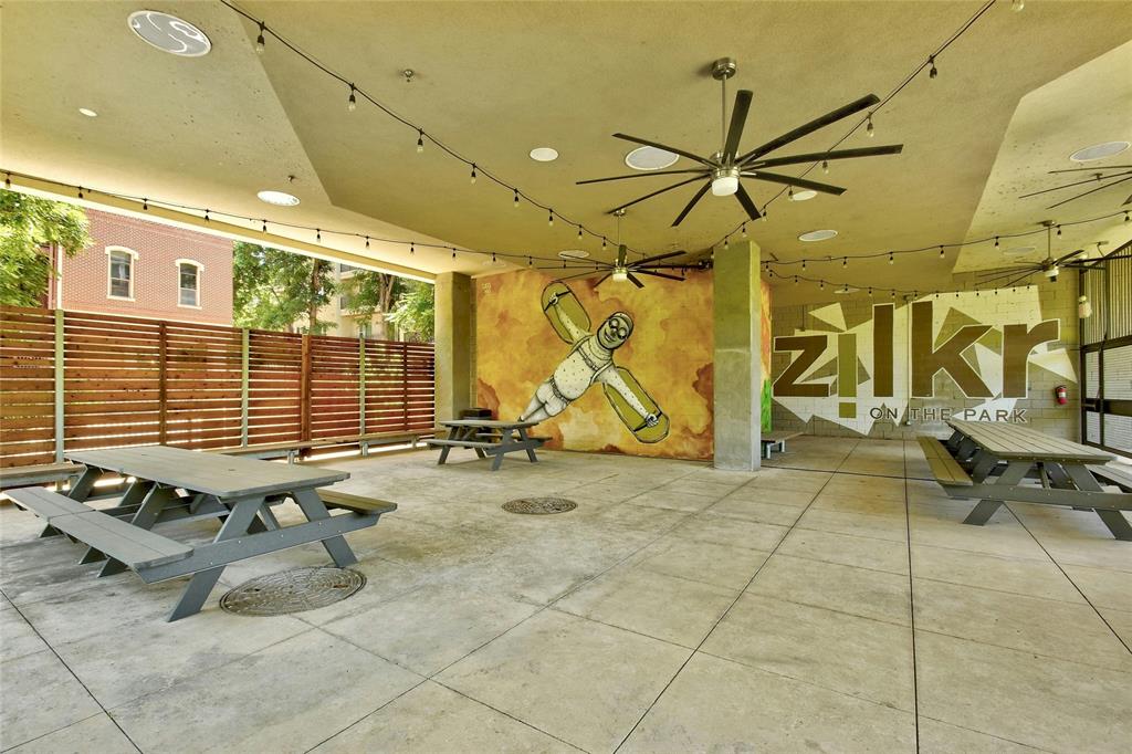 1900 Barton Springs RD # 1042