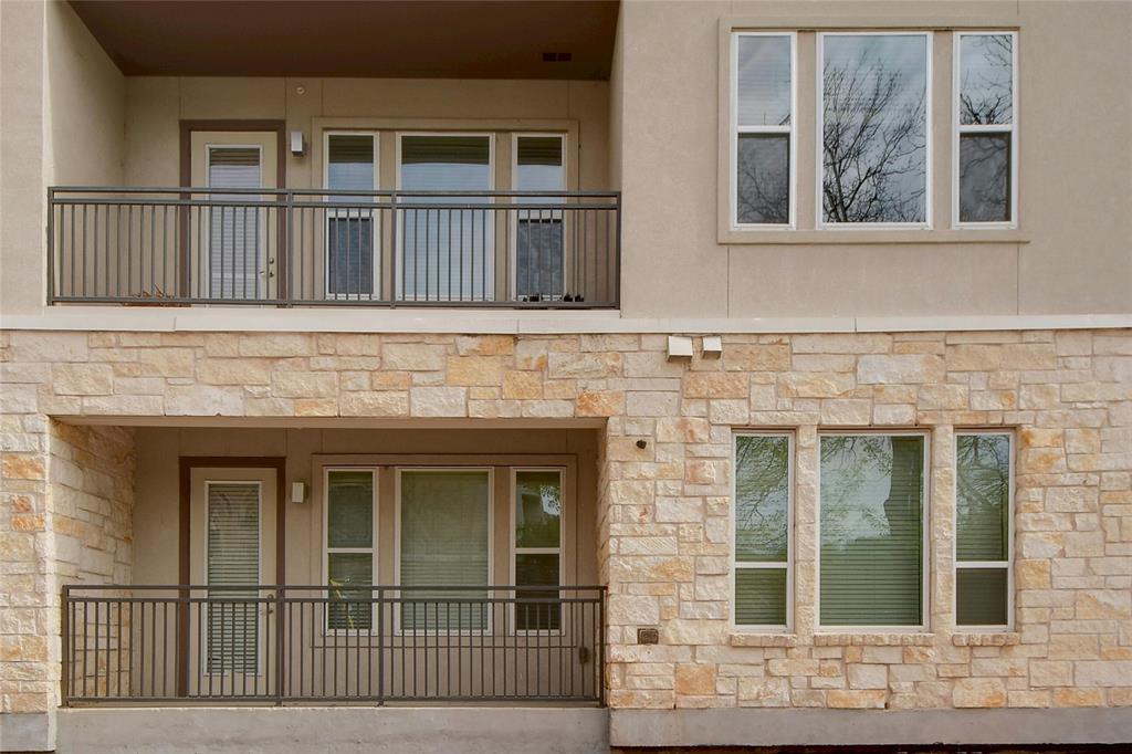 1900 Barton Springs RD # 1042