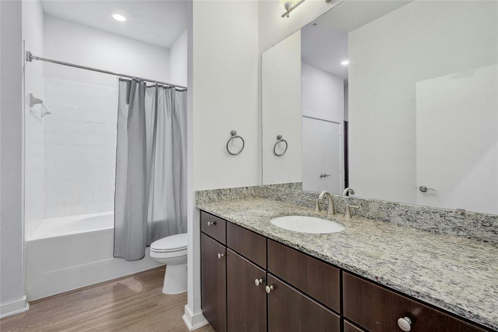 1900 Barton Springs RD # 1042