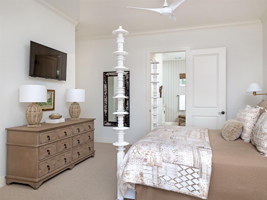 2601 N Quinlan Park RD # 502