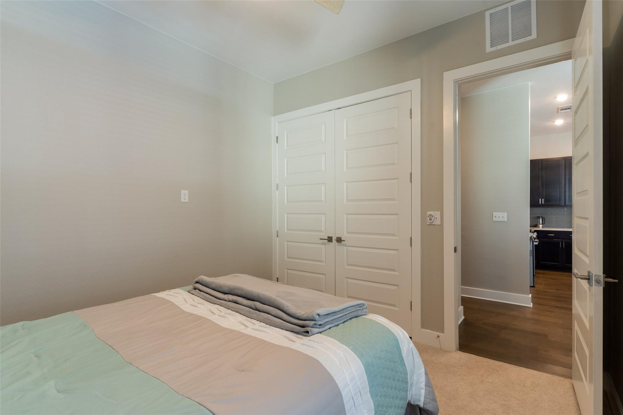 4405 Jackson Ave # 3303