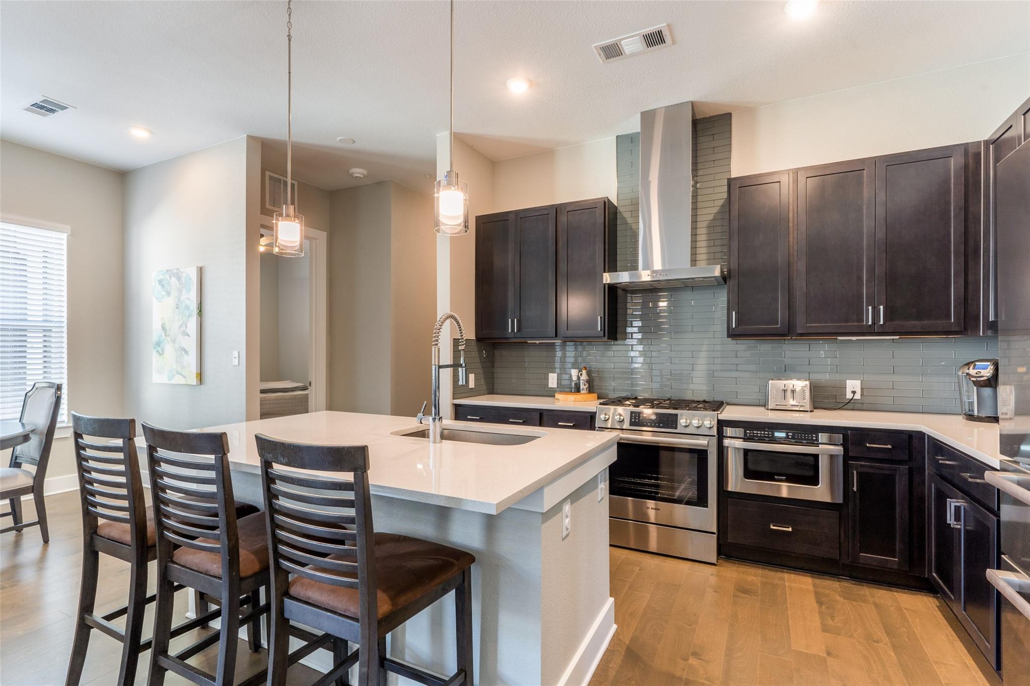 4405 Jackson Ave # 3303