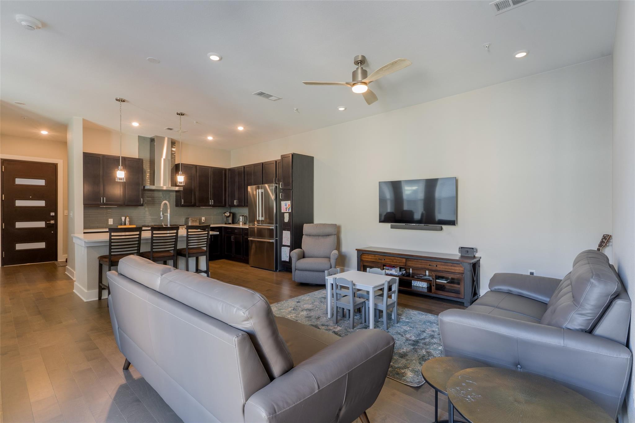 4405 Jackson Ave # 3303