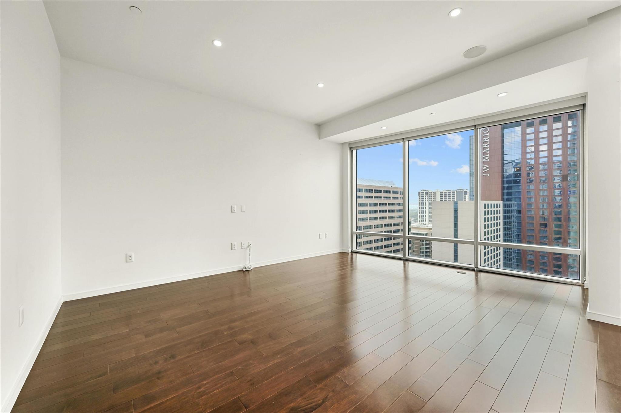 200 Congress Ave # 24B