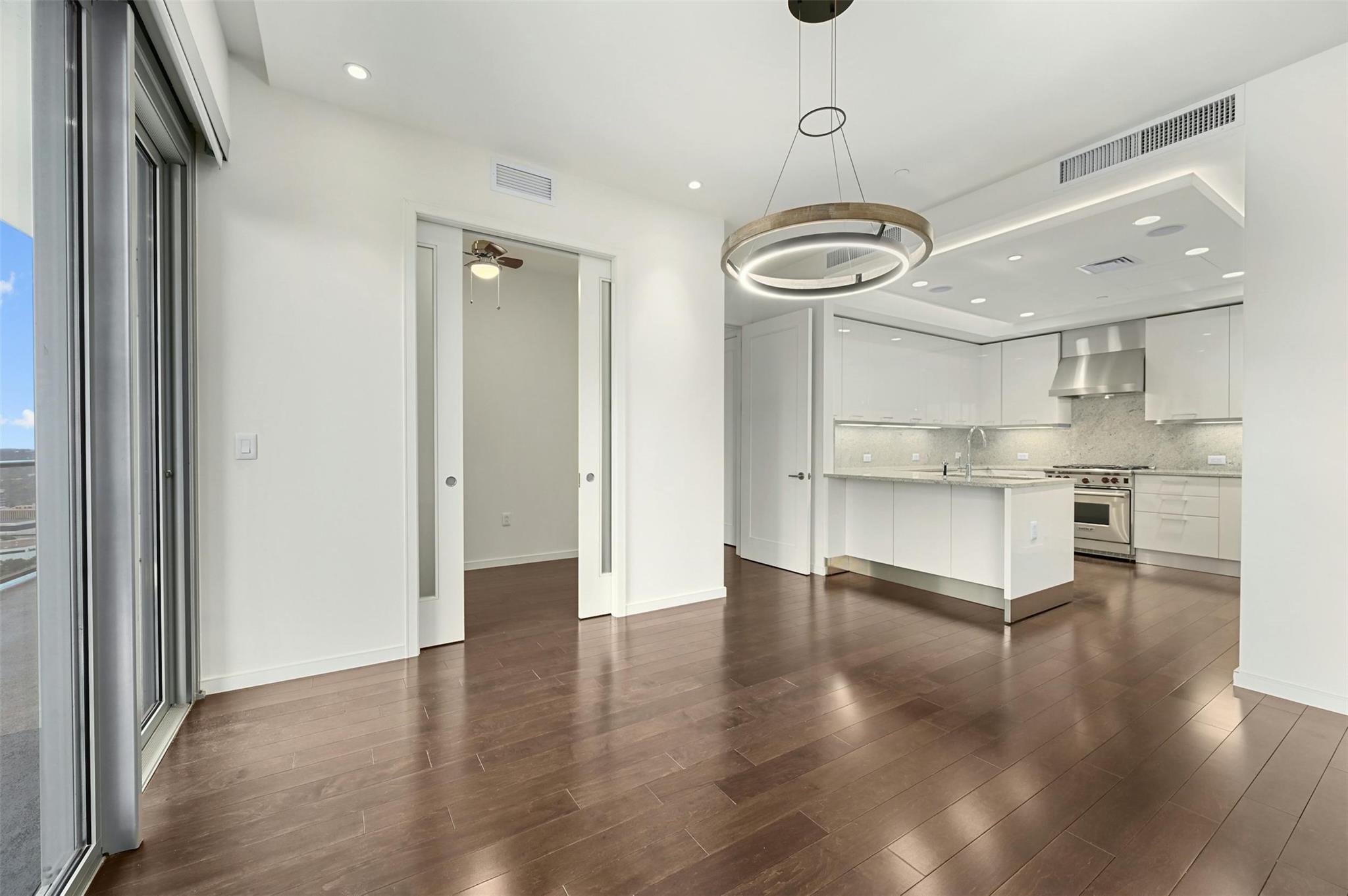 200 Congress Ave # 24B